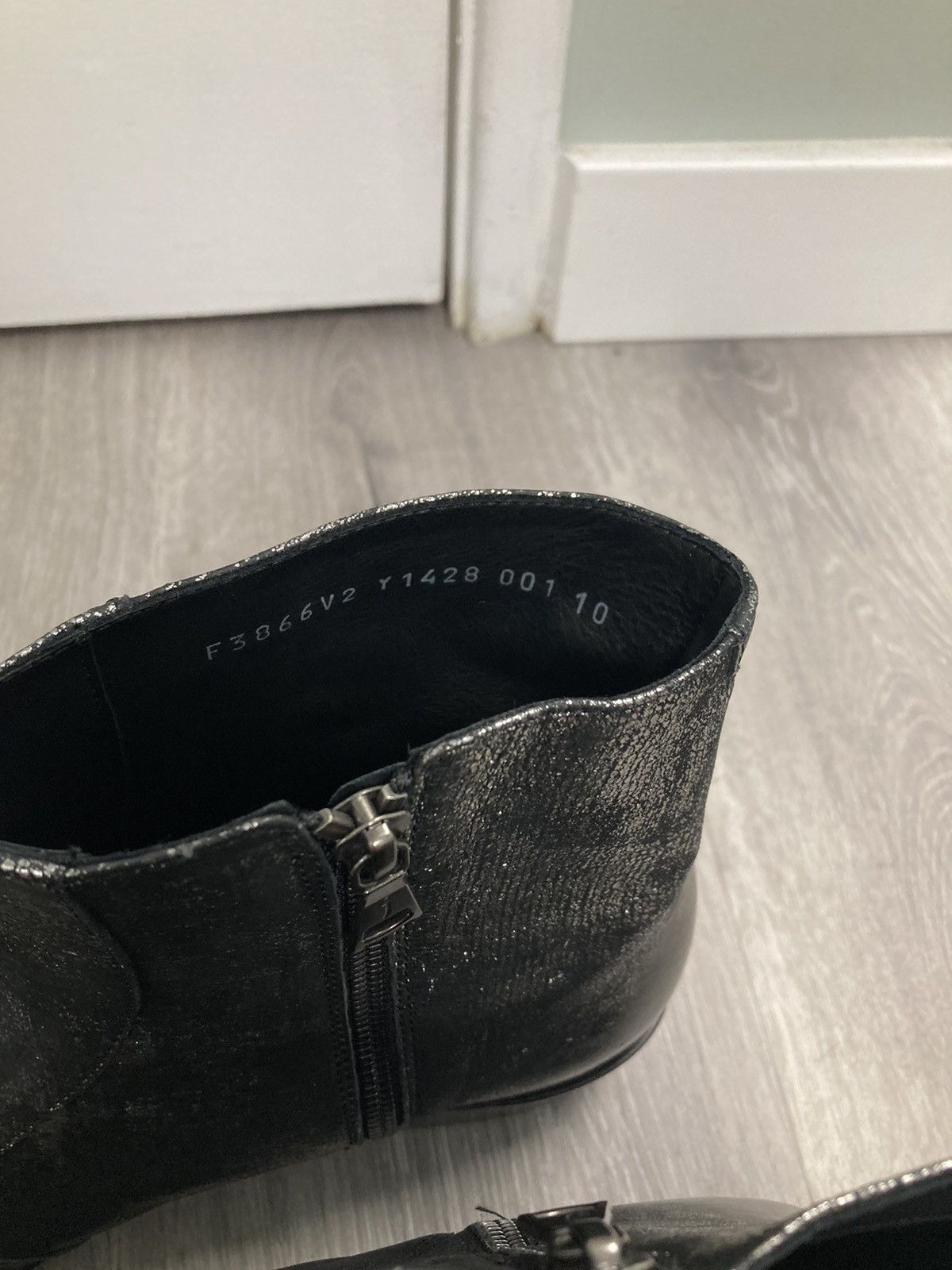 John Varvatos Ludlow vintage zip boot. 10 Size US 10 / EU 43 - 9 Thumbnail