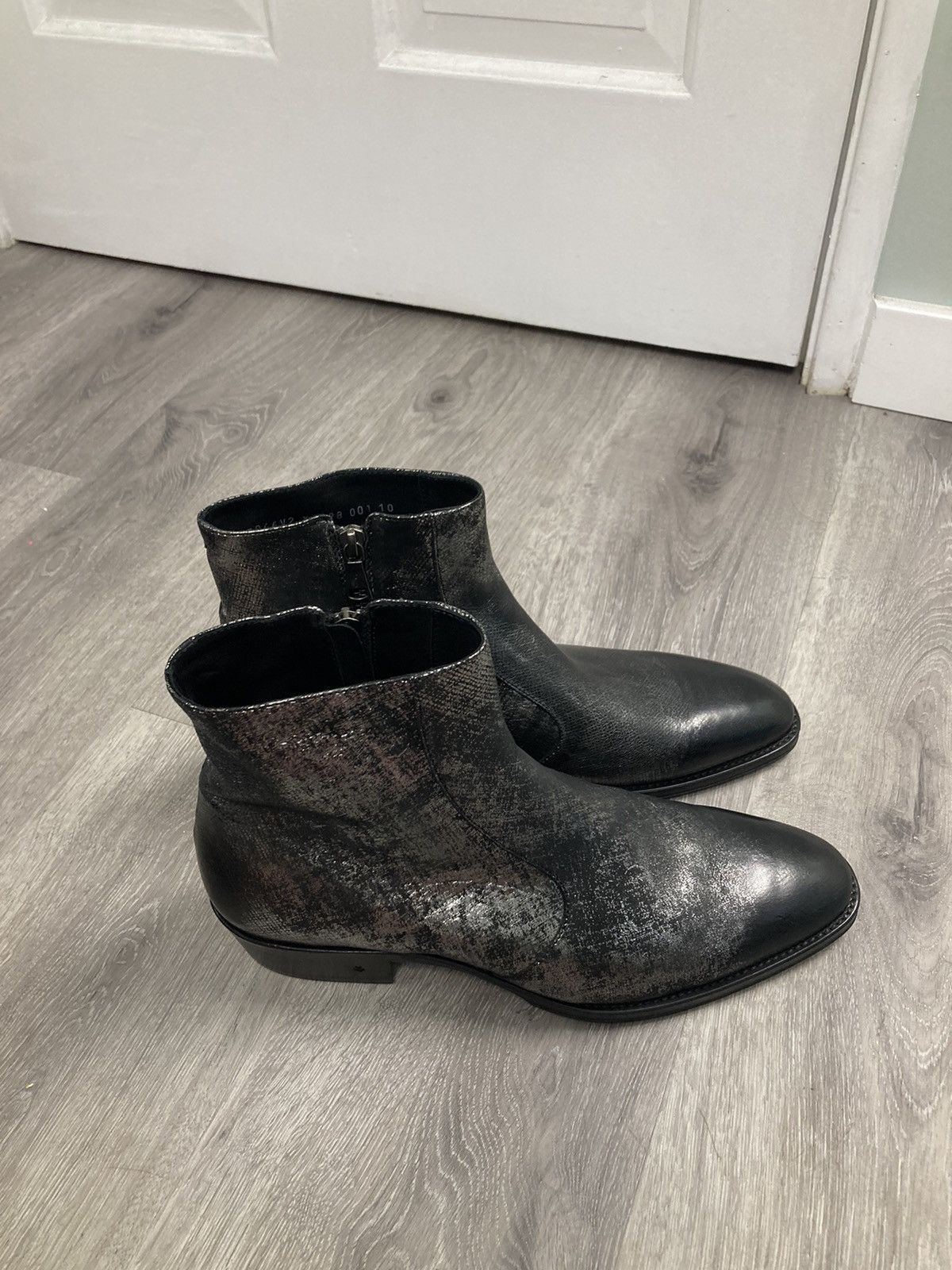 John Varvatos Ludlow vintage zip boot. 10 Size US 10 / EU 43 - 11 Thumbnail
