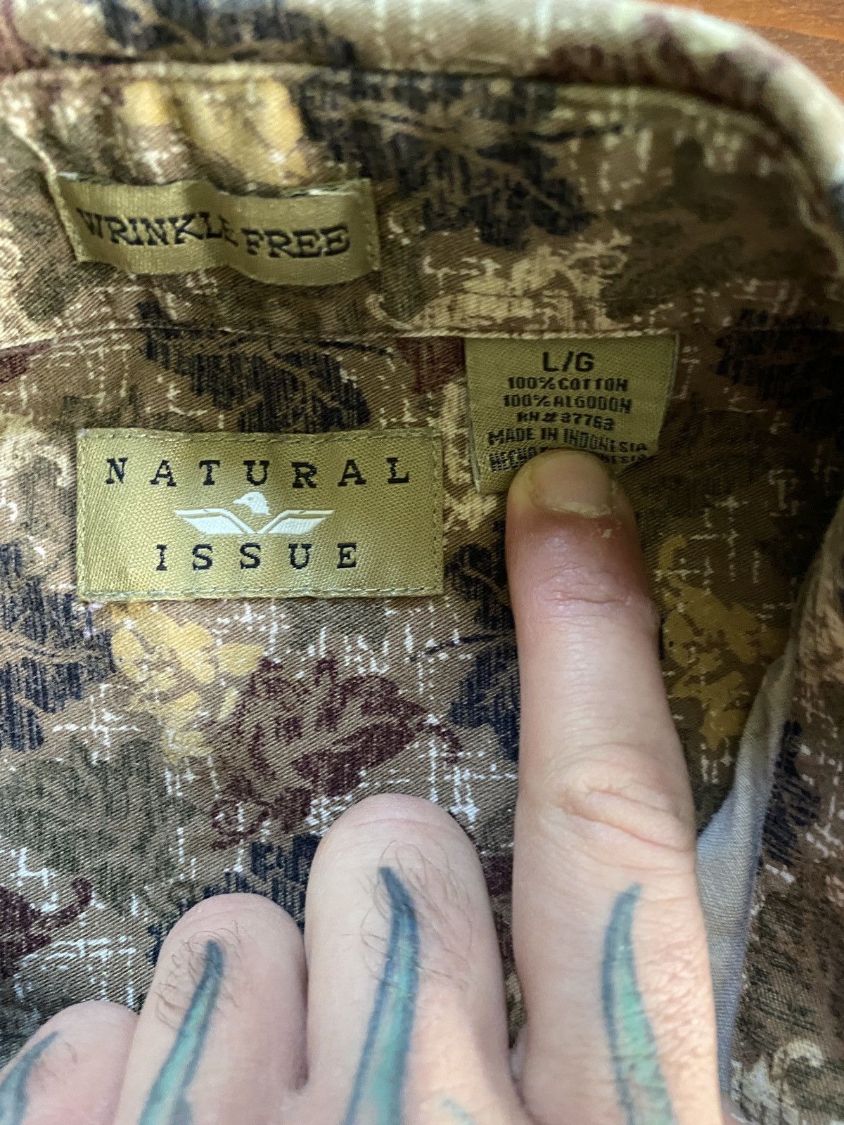 Natural Issue Vintage 90’s Natural Issue Leaves All Over Button Up Size US L / EU 52-54 / 3 - 6 Thumbnail