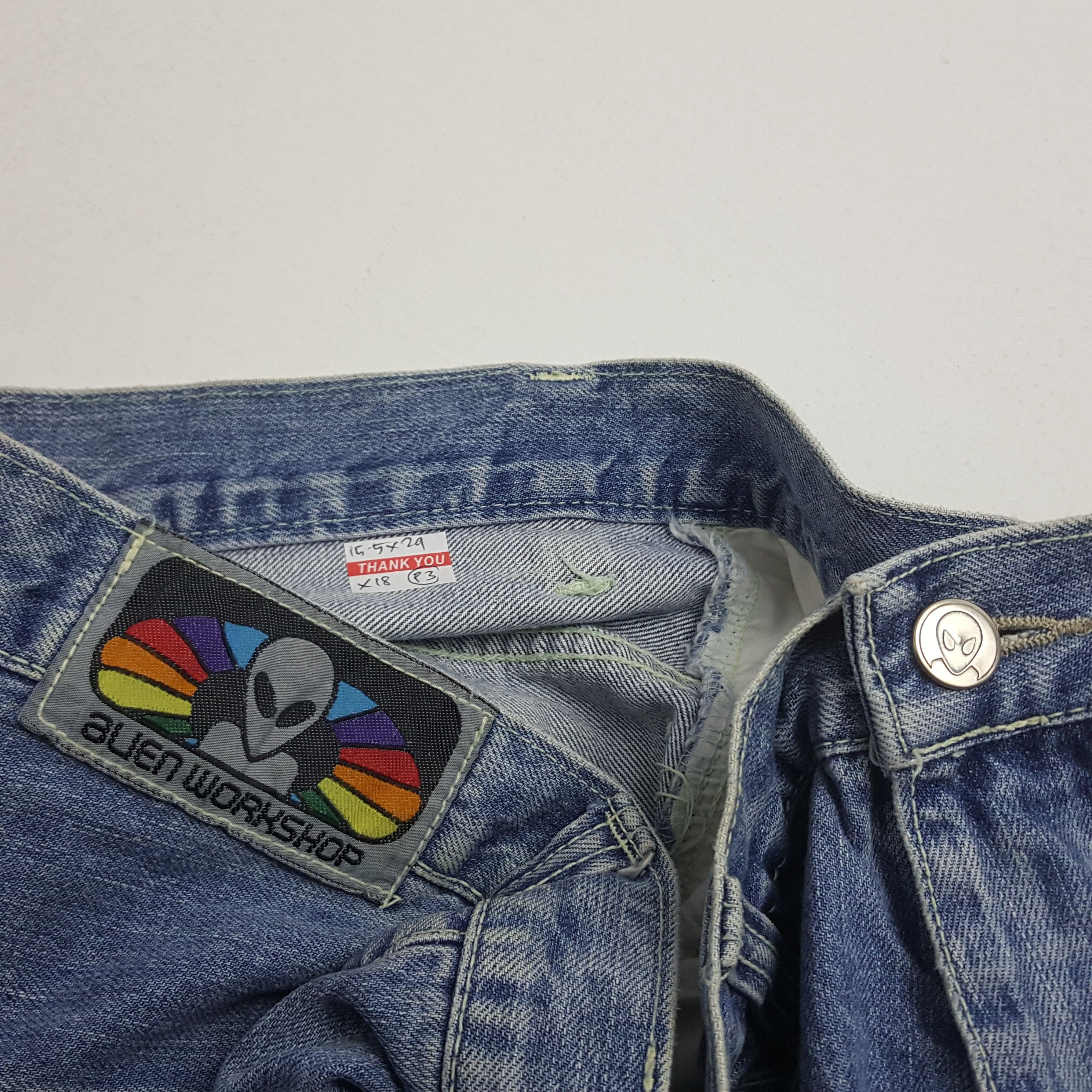Vintage Alien Workshop Skateboards Style Short Pants