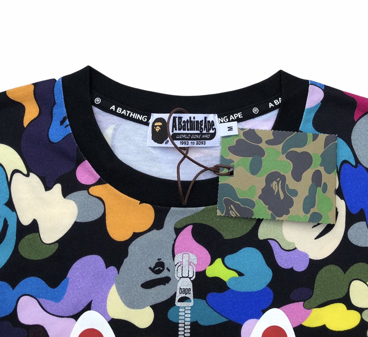 Bape MULTI CAMO SHARK WIDE L/S TEE Size US M / EU 48-50 / 2 - 5 Thumbnail