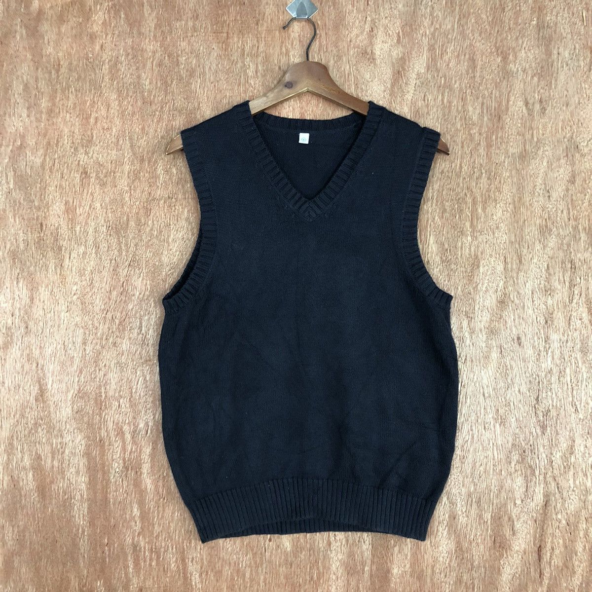 Vintage Japan Black plain Knit Vest #c846 Size US S / EU 44-46 / 1 - 1 Thumbnail
