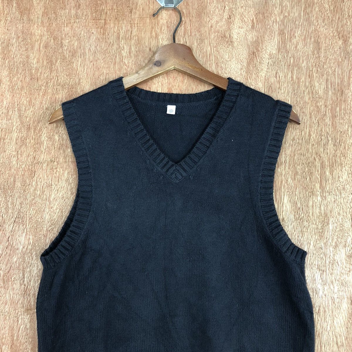 Vintage Japan Black plain Knit Vest #c846 Size US S / EU 44-46 / 1 - 2 Thumbnail