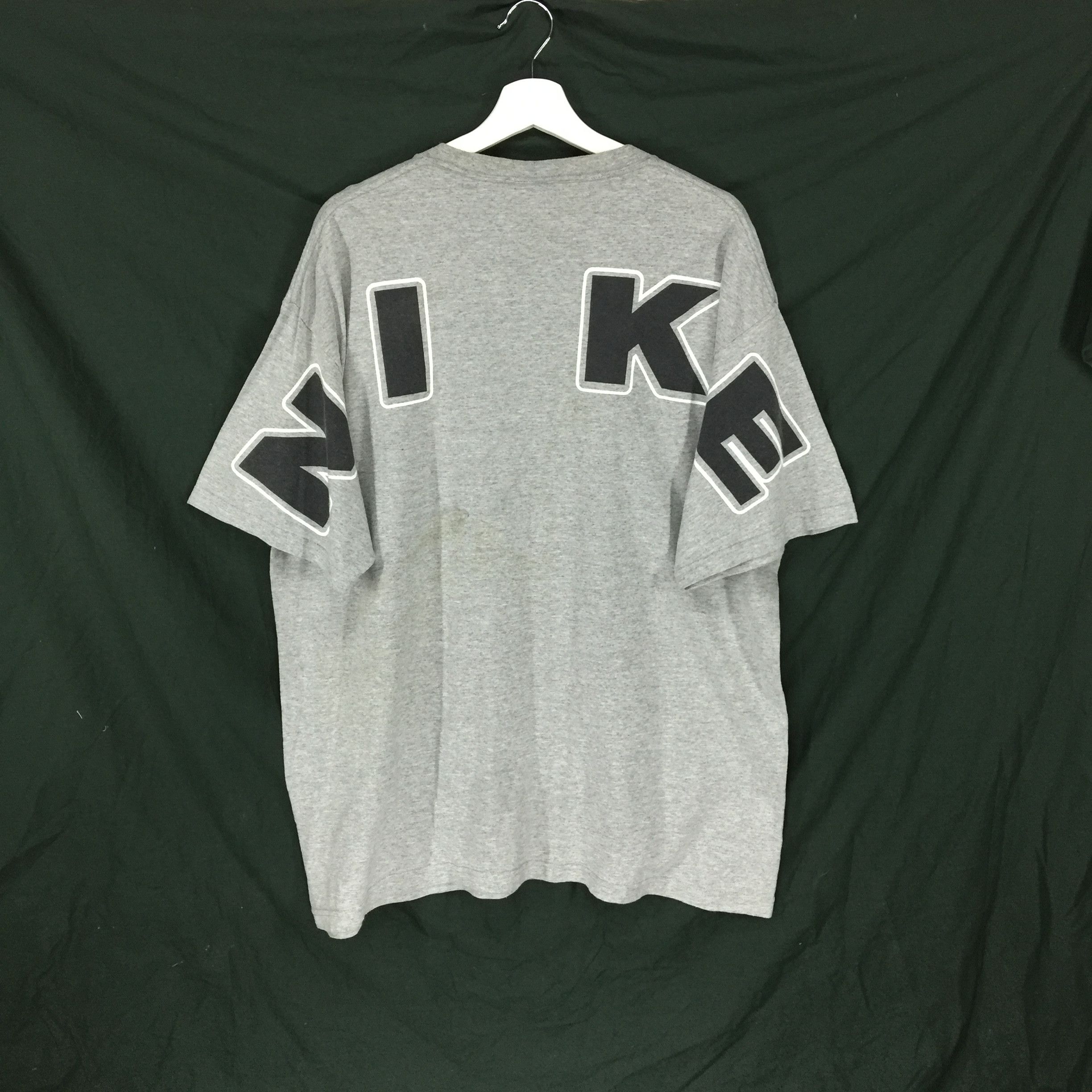 Nike × Vintage Nike spellout big logo vintage 90s tshirt Size US L / EU 52-54 / 3 - 1 Thumbnail