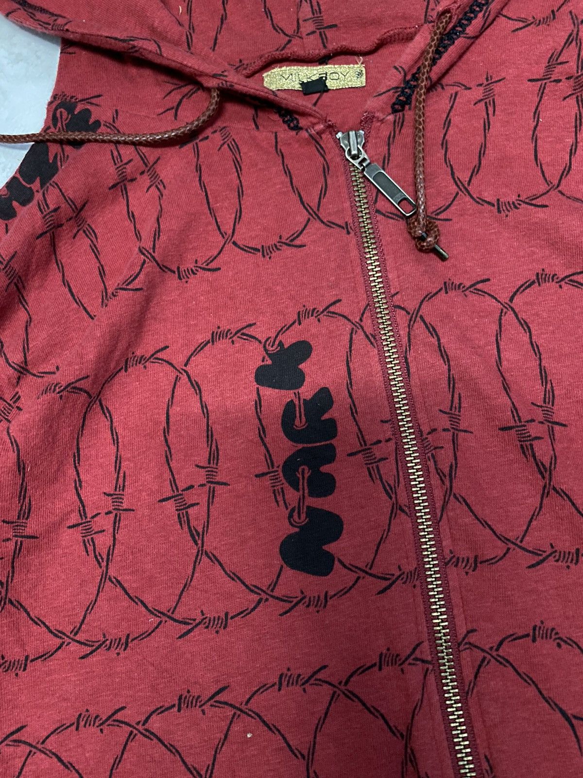 Japanese Brand Vtg MILKBOY barbed wire Daze Sick Light hoodie Size US M / EU 48-50 / 2 - 5 Thumbnail
