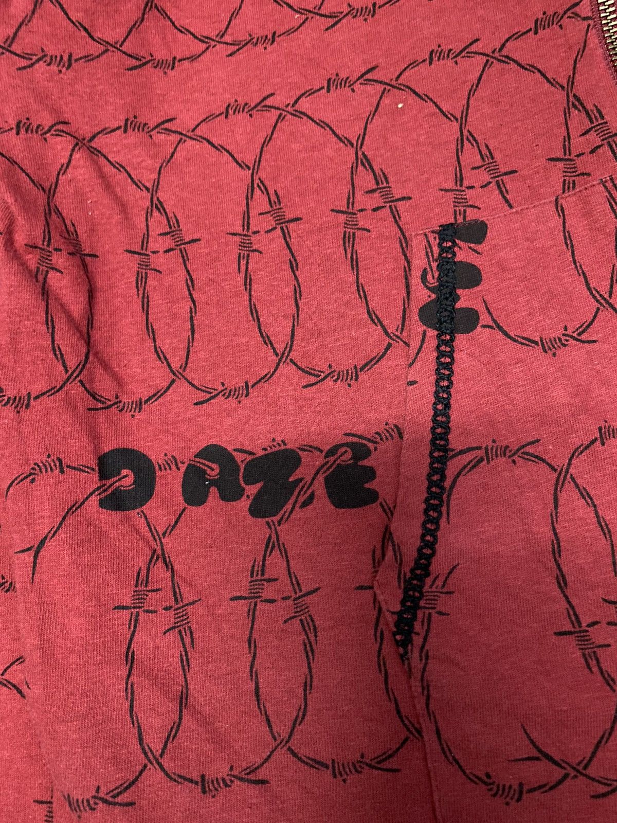 Japanese Brand Vtg MILKBOY barbed wire Daze Sick Light hoodie Size US M / EU 48-50 / 2 - 6 Thumbnail