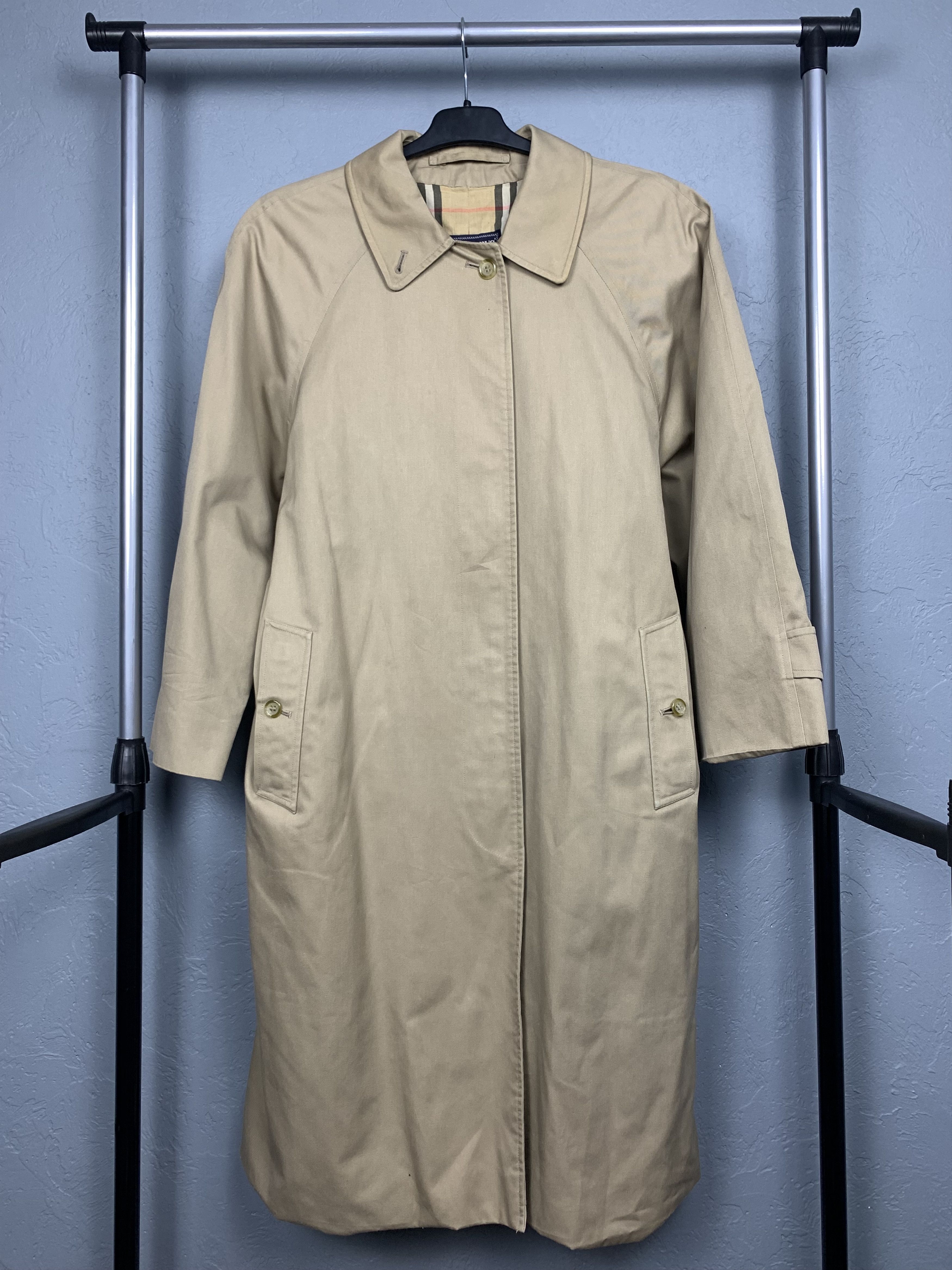 Burberry Burberry's Vintage Womens Trench Coat Jacket Size M / US 6-8 / IT 42-44 - 1 Thumbnail