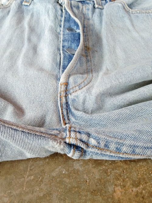 Levi's × Vintage 90s Vintage Levis 501 Distressed Jeans 34x32 Size US 34 / EU 50 - 9 Thumbnail