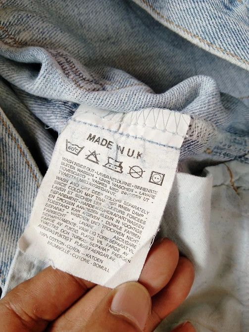 Levi's × Vintage 90s Vintage Levis 501 Distressed Jeans 34x32 Size US 34 / EU 50 - 13 Thumbnail