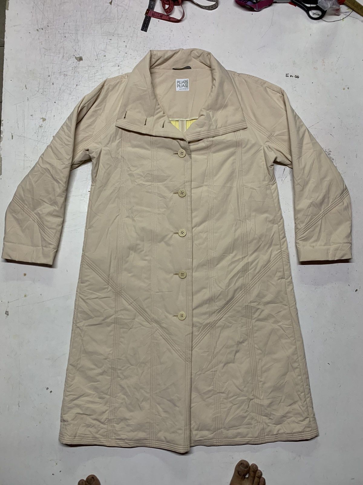 Issey Miyake Issey miyake long jacket( binding offer) Size US M / EU 48-50 / 2 - 12 Thumbnail