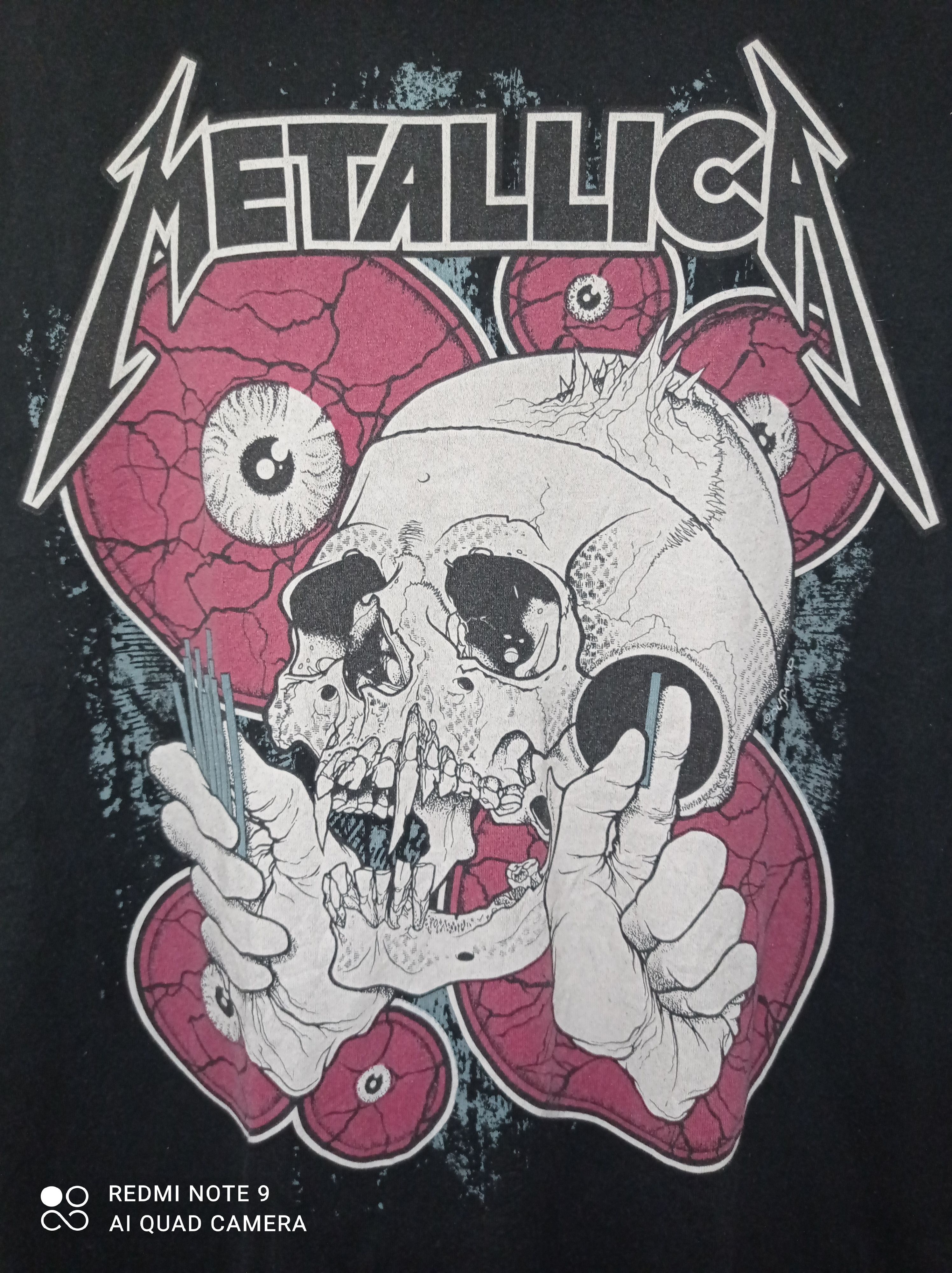 Band Tees × Metallica × Uniqlo 💥 Metallica 2014 X Uniqlo tees size M💥 Size US M / EU 48-50 / 2 - 3 Thumbnail