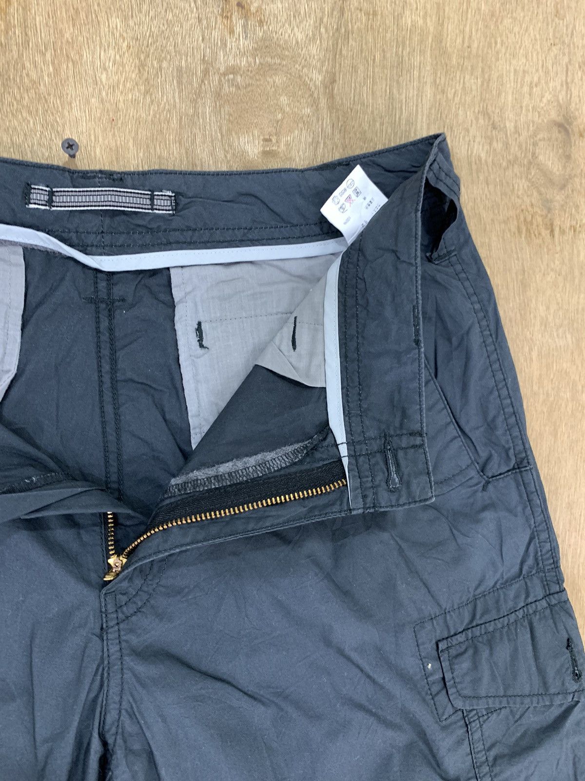 Japanese Brand × Seditionaries GOODDAY Parachut Flight Cargo Multipocket Bondage ShortPant Size US 32 / EU 48 - 21 Thumbnail