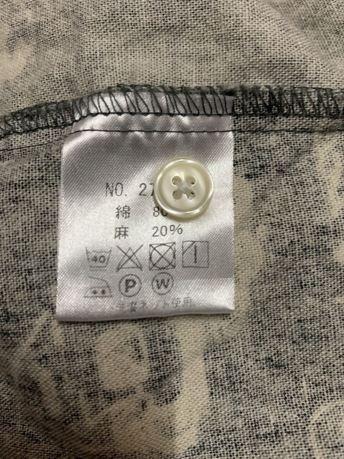 Japanese Brand Men’s short-sleeved Size US M / EU 48-50 / 2 - 7 Thumbnail