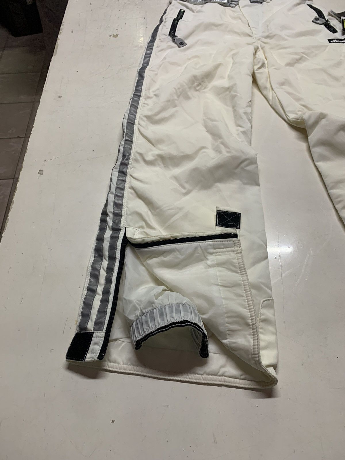 Ellesse × Goldwin ellesse ski (dead stock) Size US 32 / EU 48 - 5 Thumbnail