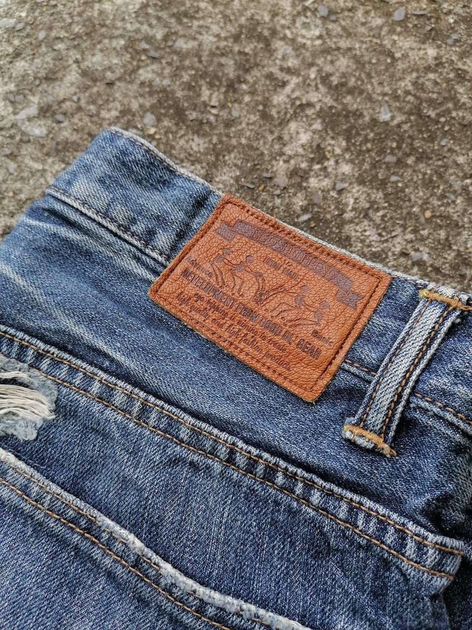 Ego Tripping × Japanese Brand Ego Tripping Made In Japan Distressed Denim Jeans Size US 32 / EU 48 - 2 Thumbnail
