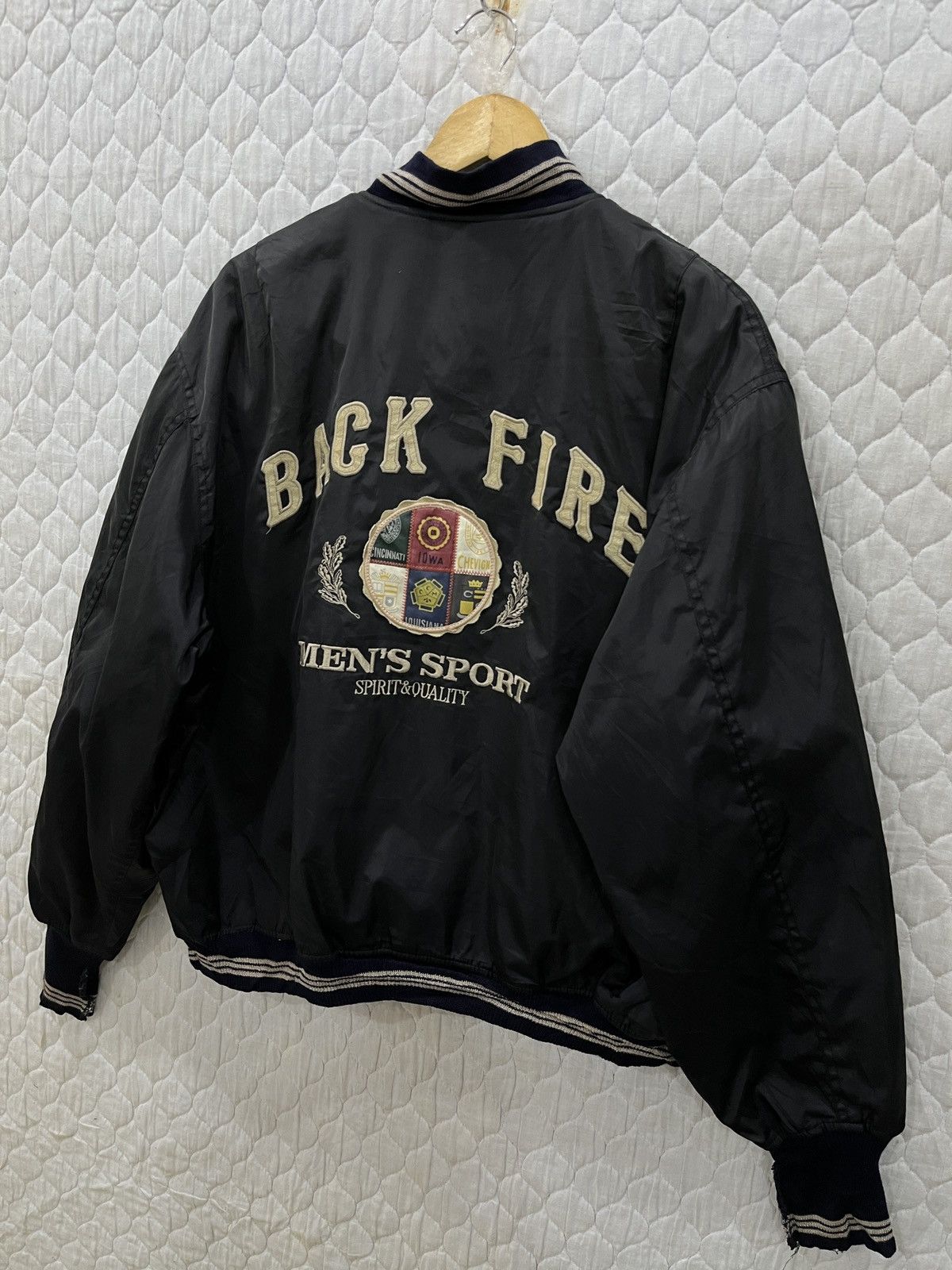 Vintage (Ppp). VINTAGE BACK FIRE HYPEBEAST VARSITY JACKET Size US L / EU 52-54 / 3 - 4 Thumbnail
