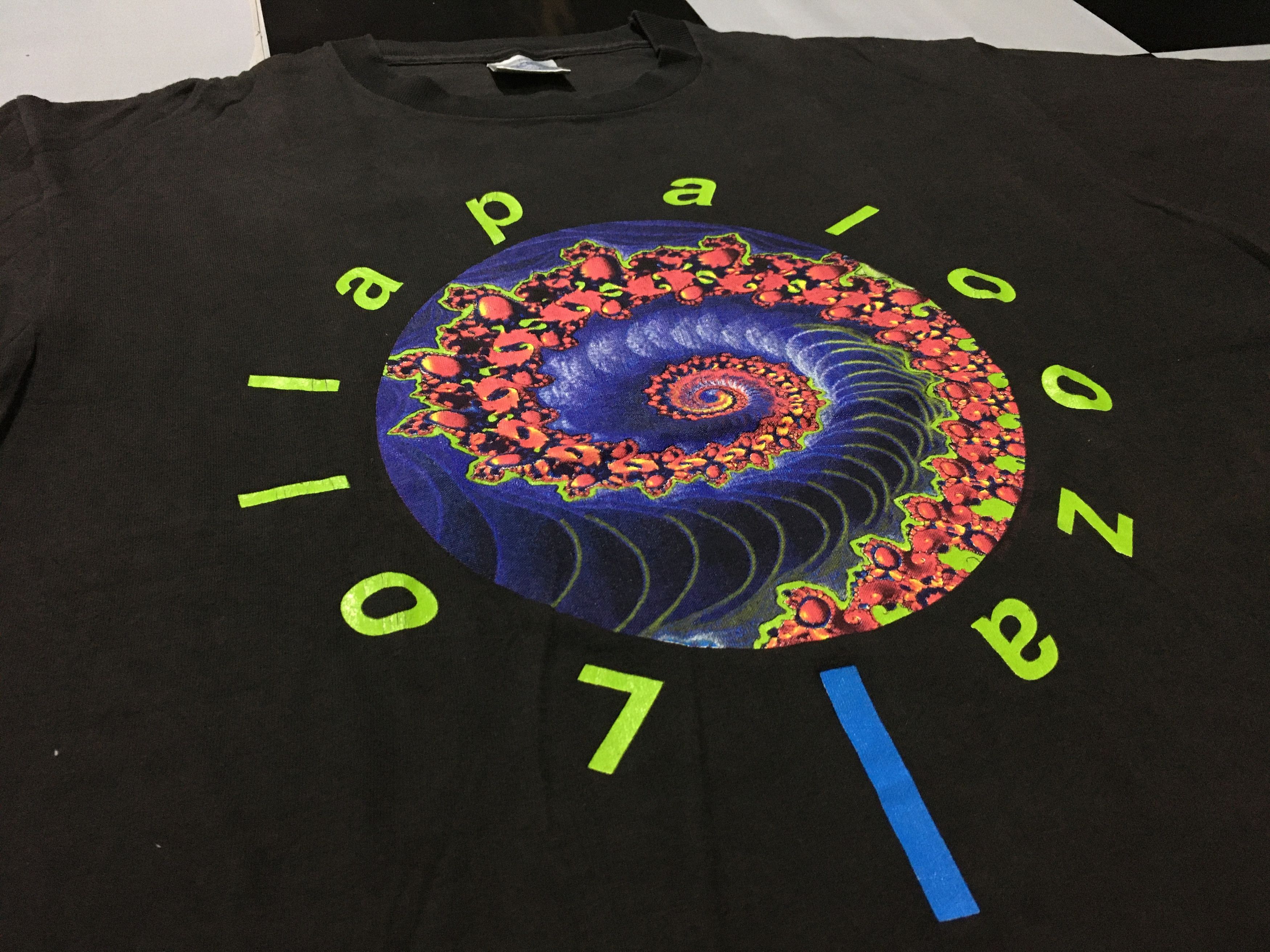 Band Tees × Rap Tees × Vintage Vintage Lollapalooza Shirt 1991 Double Sided Single Stitch Size US XL / EU 56 / 4 - 5 Thumbnail