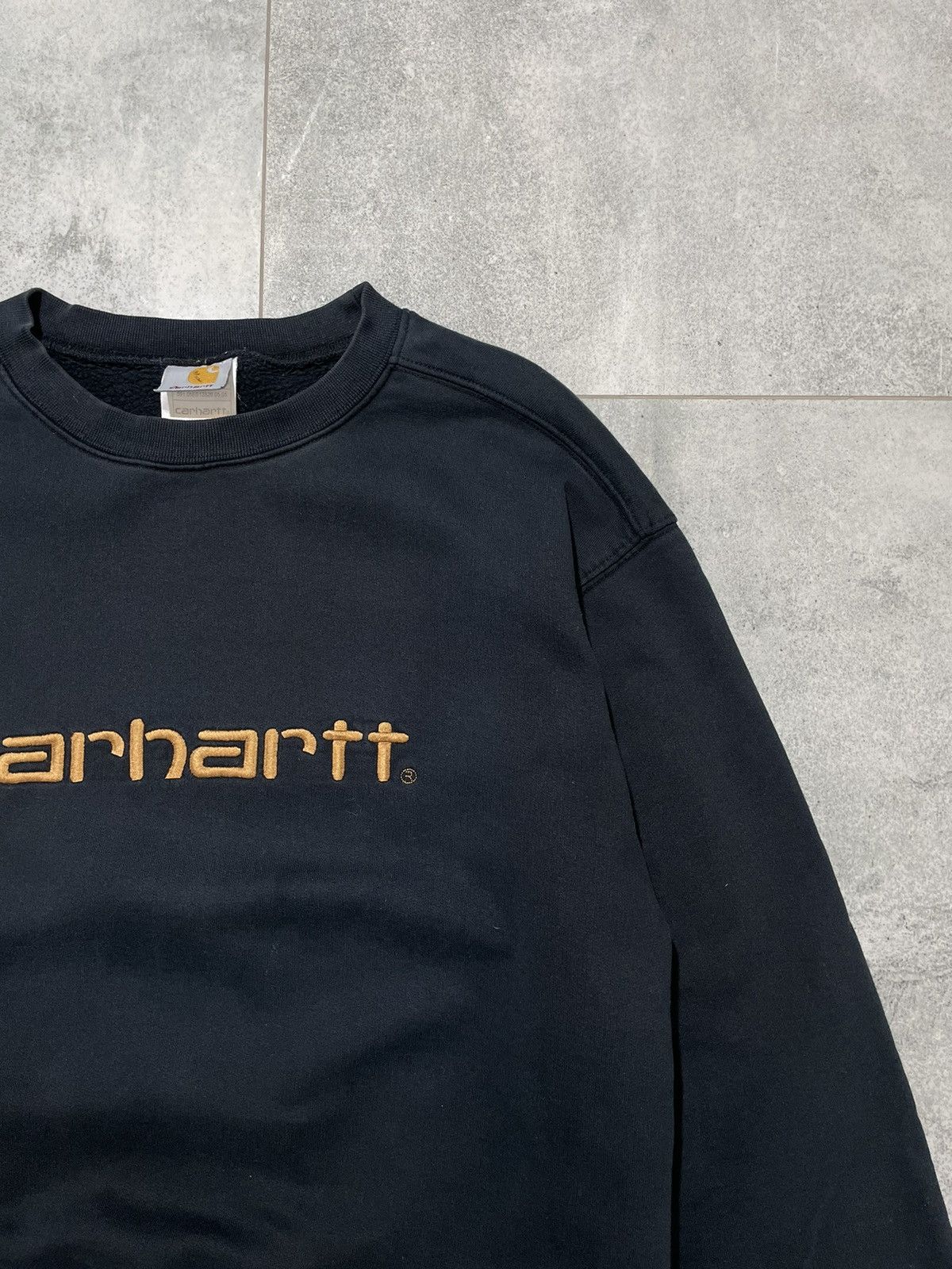 Carhartt Vintage 90s Carhartt Distressed Boxy Sweatshirt Y2K Size US L / EU 52-54 / 3 - 3 Thumbnail