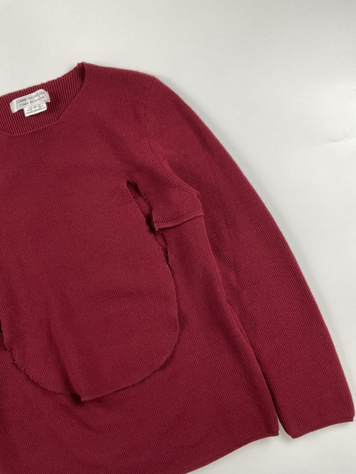 Comme des Garcons Comme des Garcons Cut-Out Wool Sweater Size US S / EU 44-46 / 1 - 3 Thumbnail