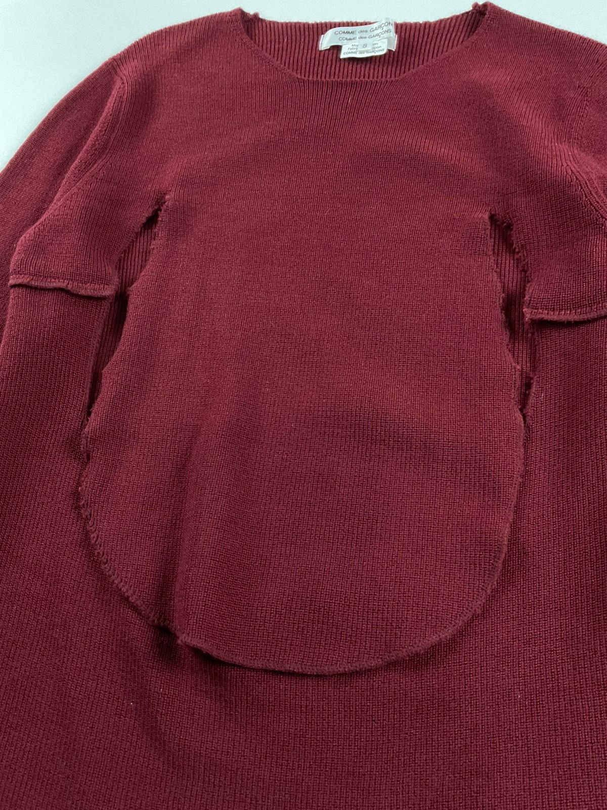 Comme des Garcons Comme des Garcons Cut-Out Wool Sweater Size US S / EU 44-46 / 1 - 5 Thumbnail