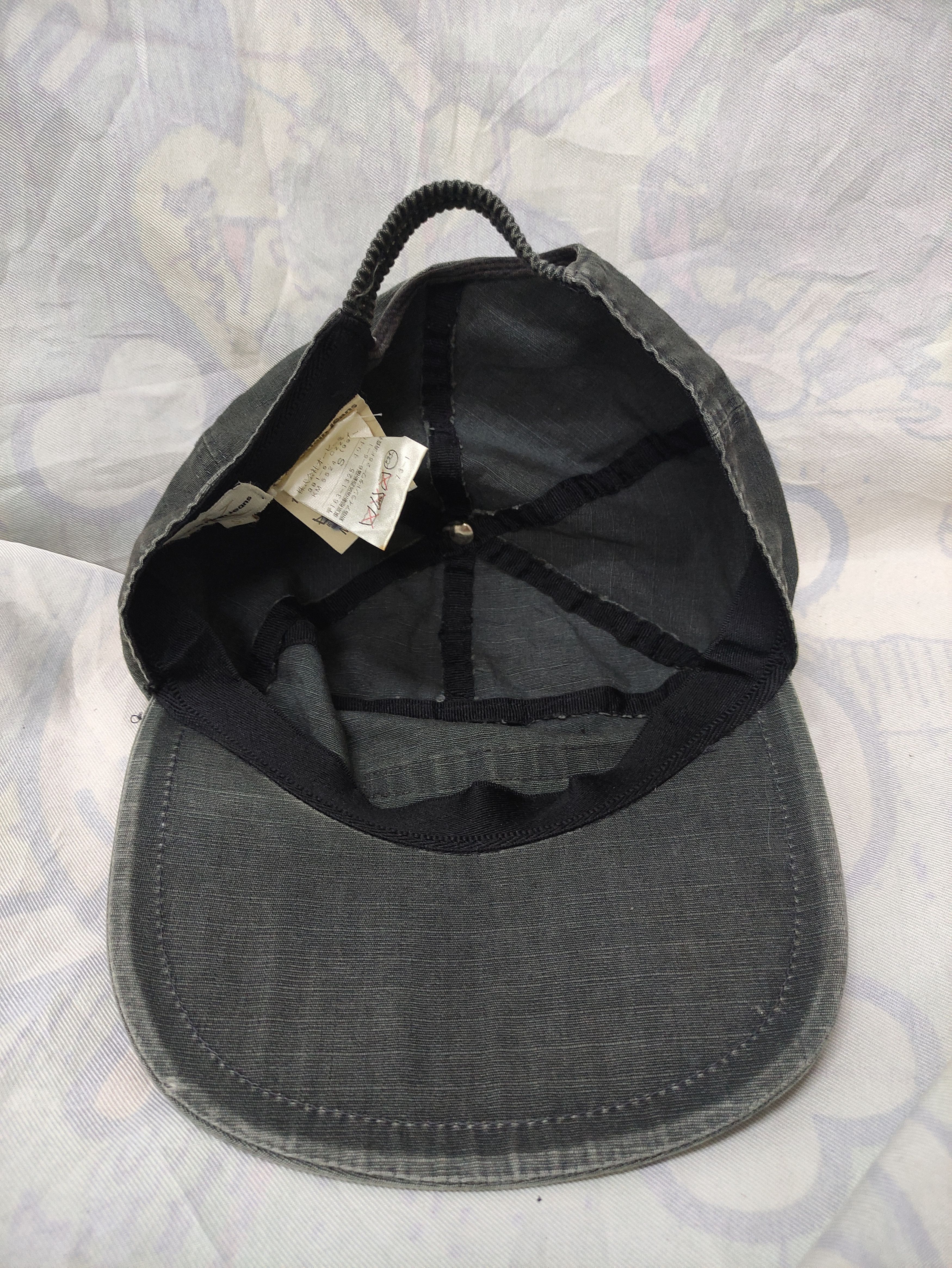 Calvin Klein CALVIN KLEIN JEANS VINTAGE 7 PANEL CAP Size ONE SIZE - 2 Thumbnail