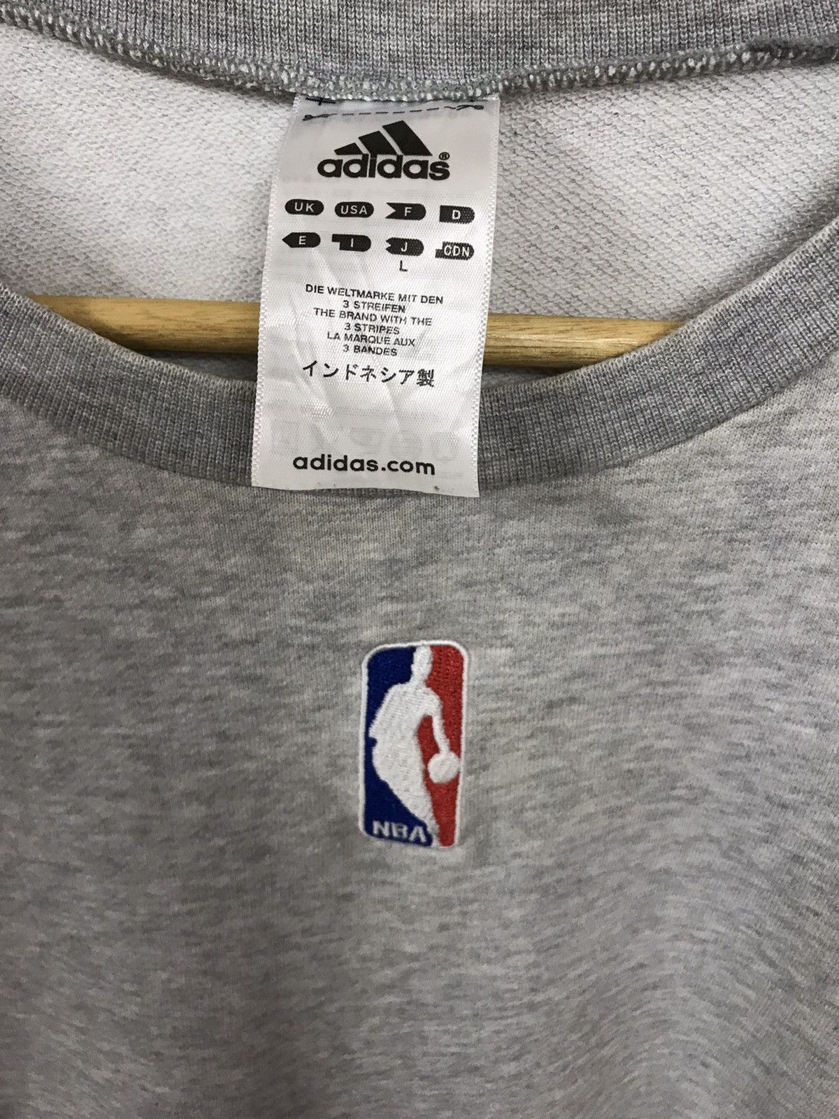 Adidas × NBA Vintage Adidas NBA Basketball Sweatshirt Size US L / EU 52-54 / 3 - 4 Thumbnail