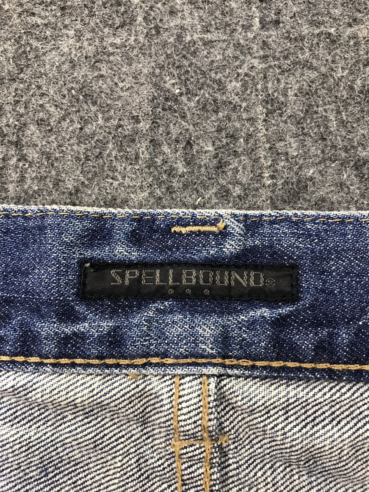 Japanese Brand × Spellbound Vintage Spellbound Domingo co,Ltd Indigo Denim Jeans Size US 32 / EU 48 - 13 Thumbnail