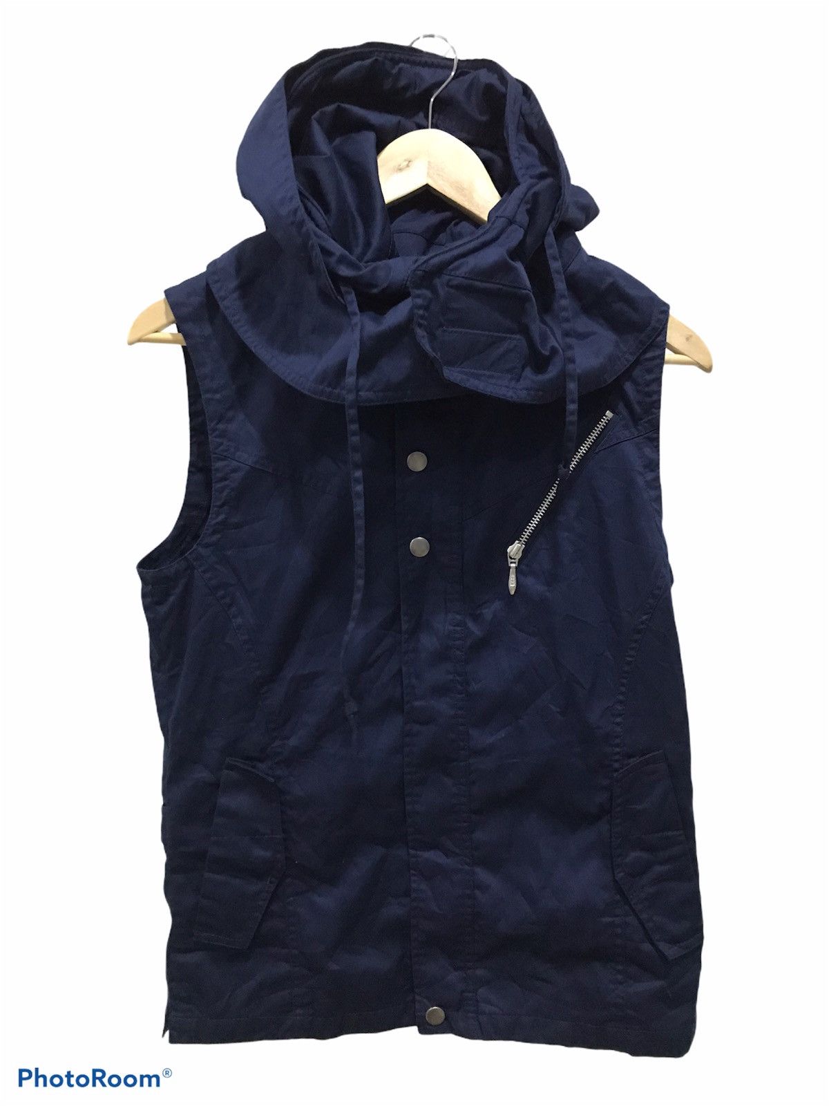 Michel Klein Michel Klein PUNK STYLE HOODED SLEEVELESS VEST Size US M / EU 48-50 / 2 - 1 Thumbnail