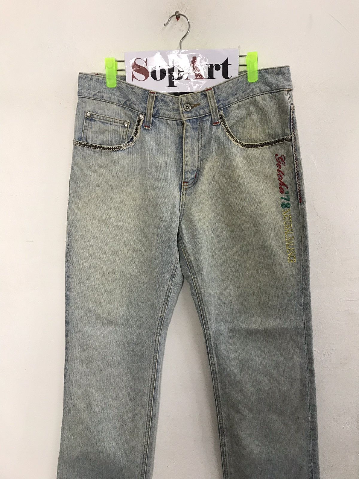 Japanese Brand × Vintage Gotcha Surf Faded Denim Jeans Closed Back Pockets Size US 33 - 3 Thumbnail
