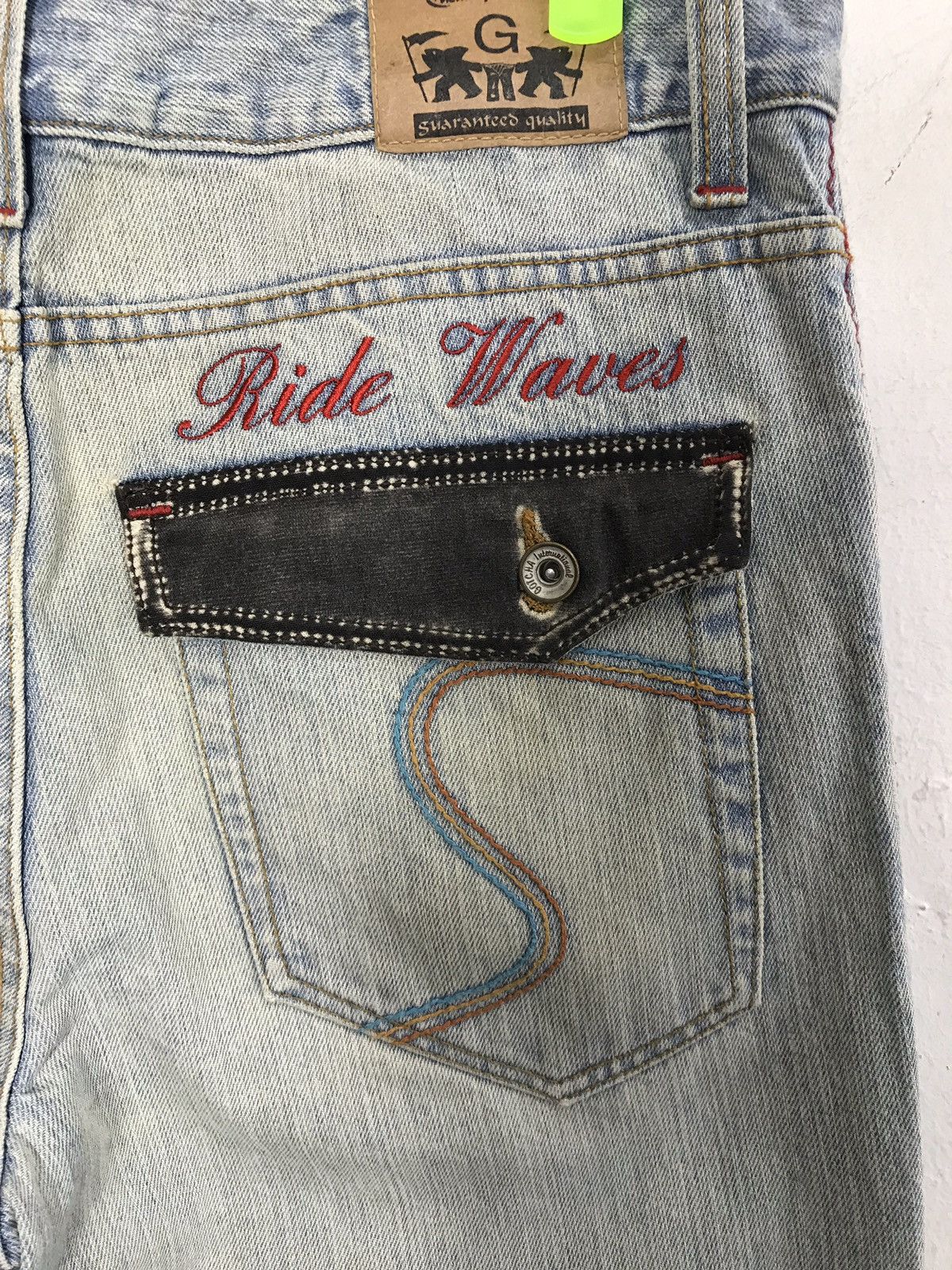 Japanese Brand × Vintage Gotcha Surf Faded Denim Jeans Closed Back Pockets Size US 33 - 10 Thumbnail