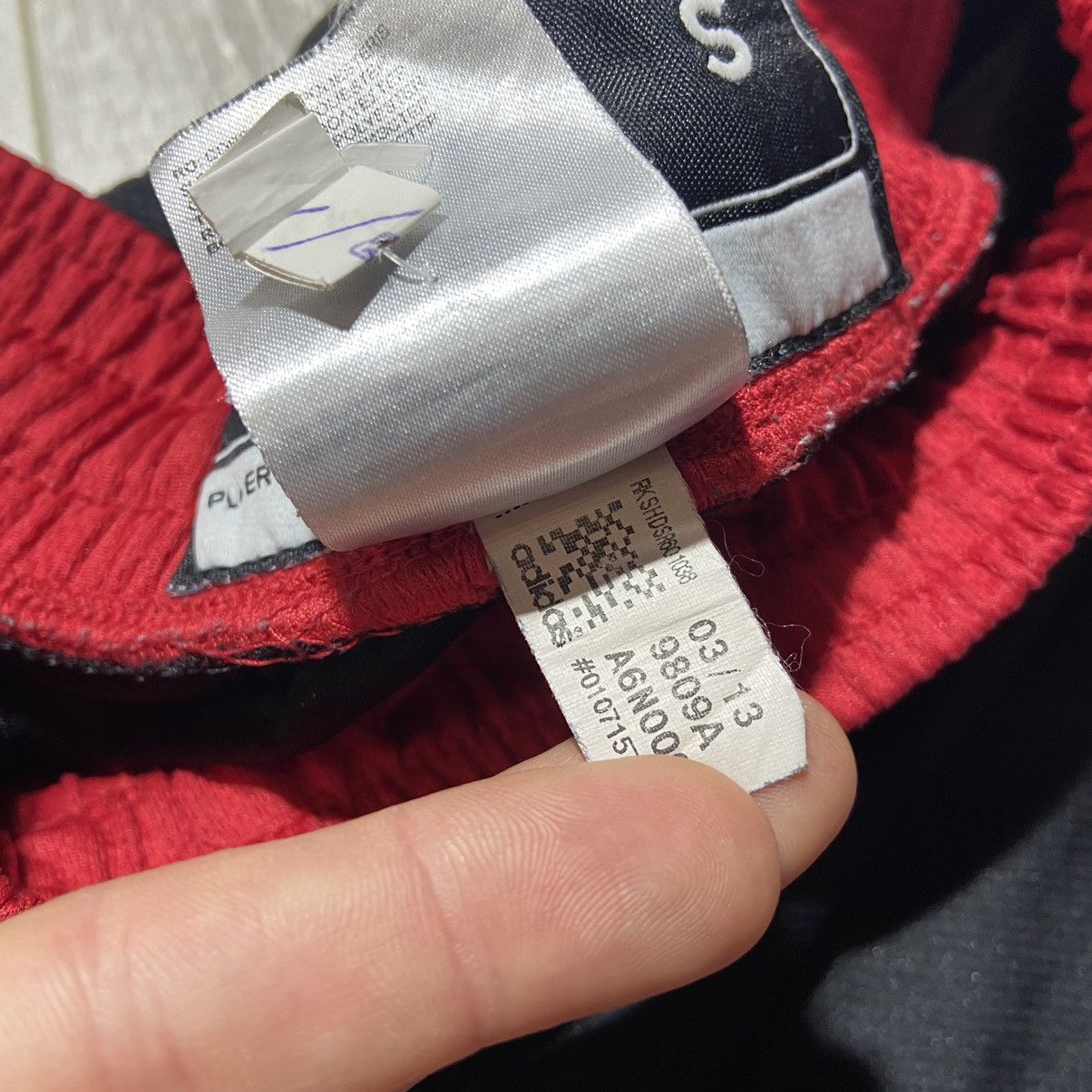 Adidas × NBA Adidas Chicago Bulls Shorts Size US 30 / EU 46 - 9 Thumbnail