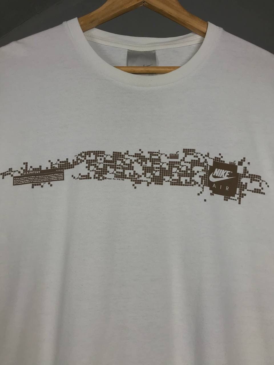 Nike × Vintage Nike swoosh streetwear vintage center logo tee Size US L / EU 52-54 / 3 - 3 Thumbnail