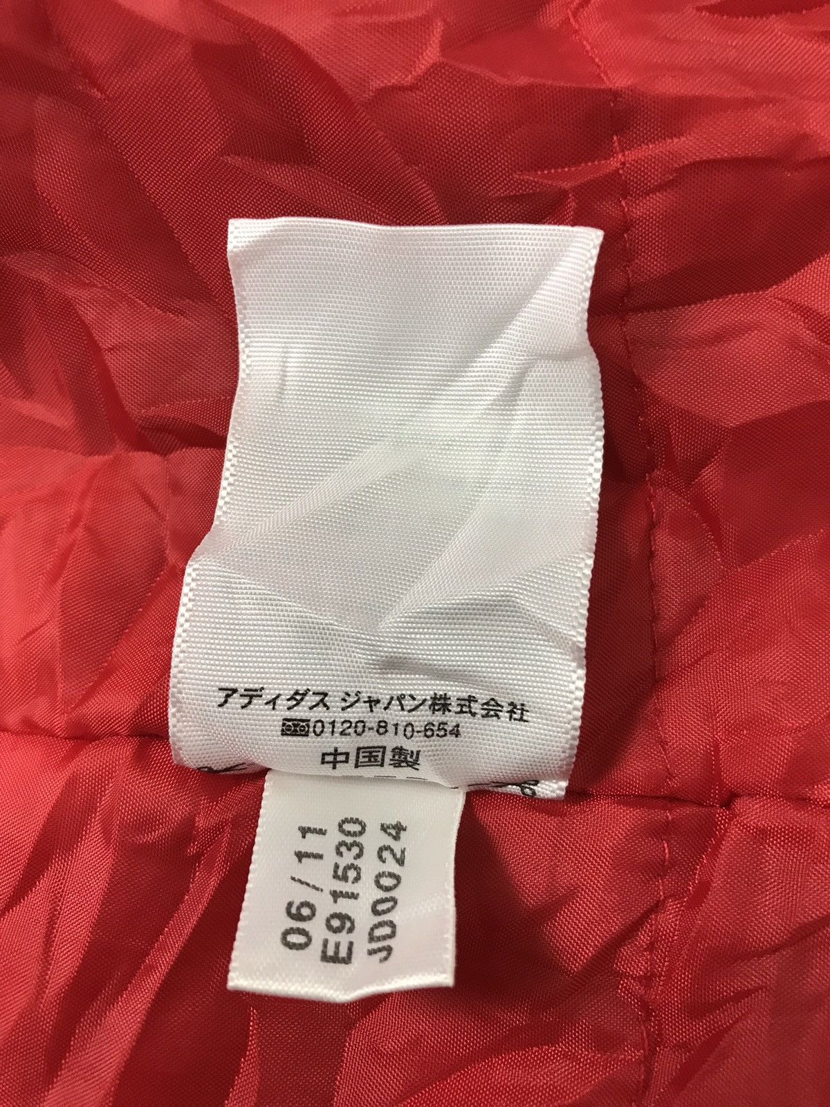 Adidas × Vintage Vintage Adidas Jacket Winter Wear Parkas Jacket Hoodie Size US M / EU 48-50 / 2 - 11 Thumbnail
