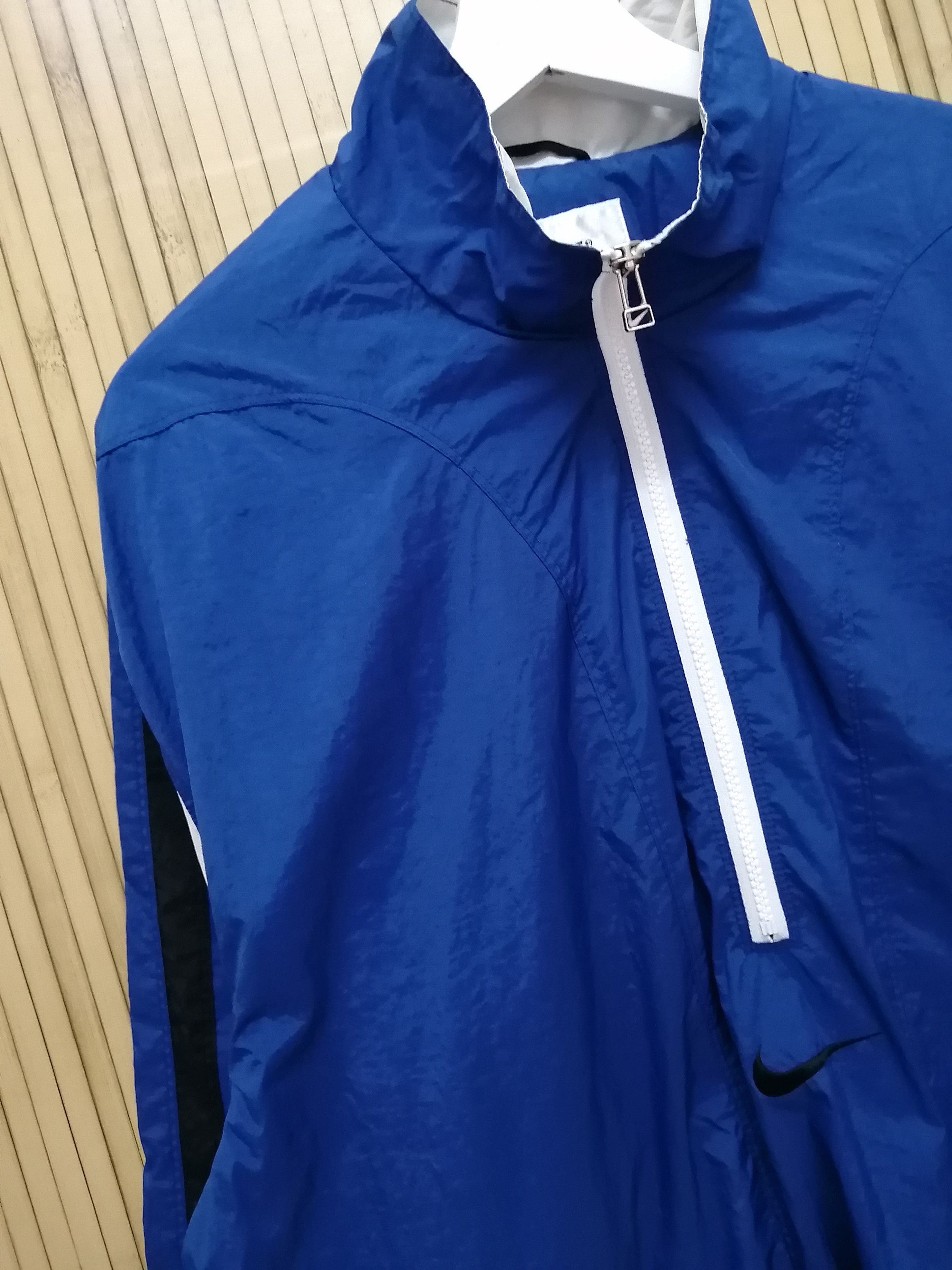 Nike Vintage NIKE Center Swoosh Half Zip Winbreaker Size US L / EU 52-54 / 3 - 10 Thumbnail
