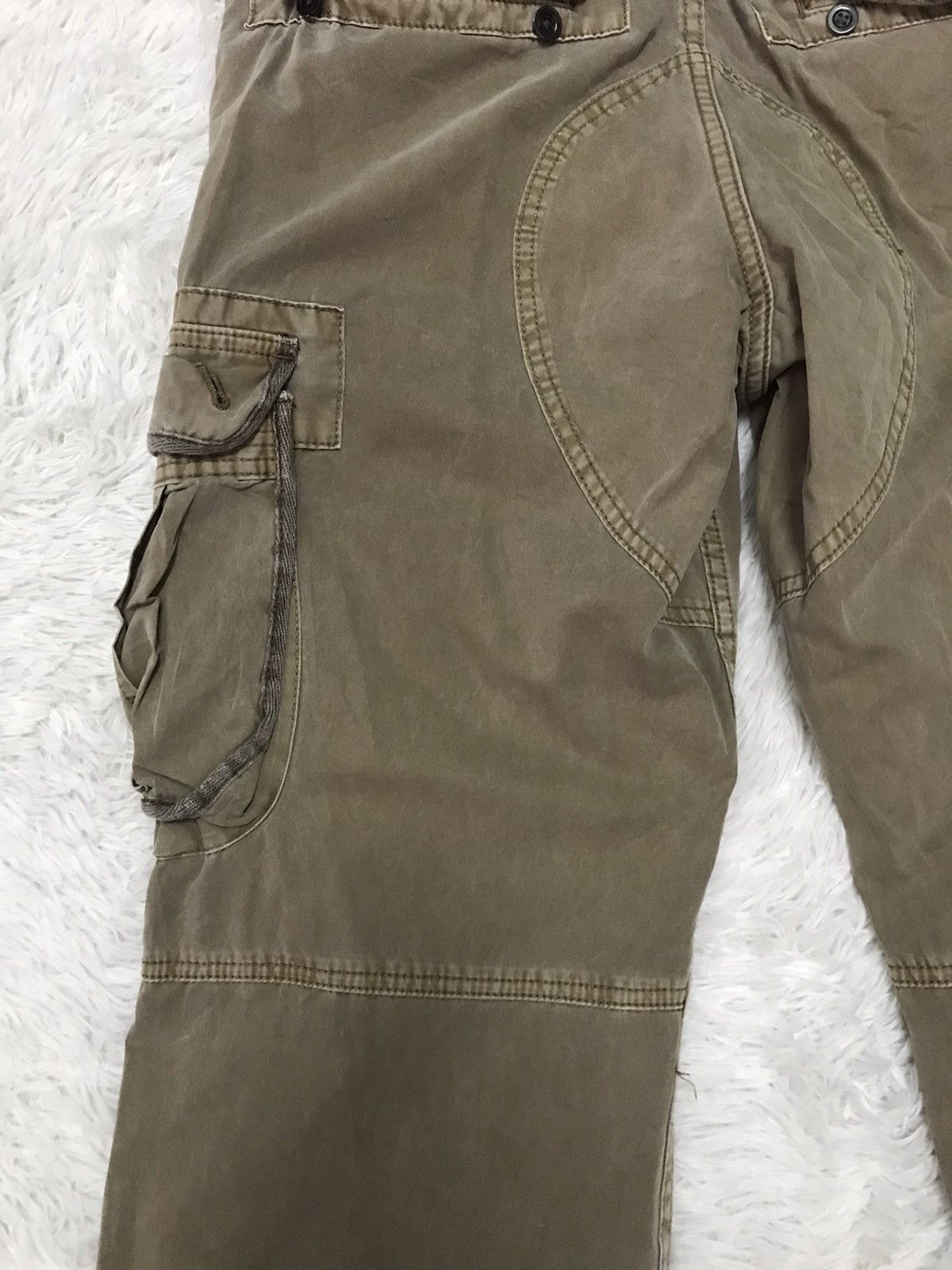 Uniqlo Uniqlo Cargo Pant Size US 34 / EU 50 - 12 Thumbnail