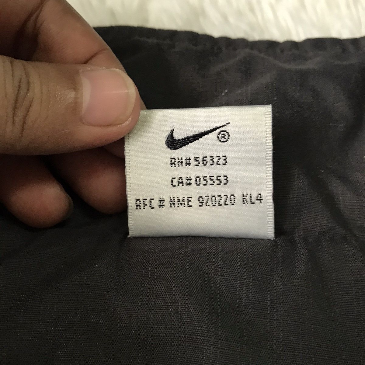 Nike Vtg 90s Nike Court Small Logo Jacket Size US M / EU 48-50 / 2 - 19 Thumbnail