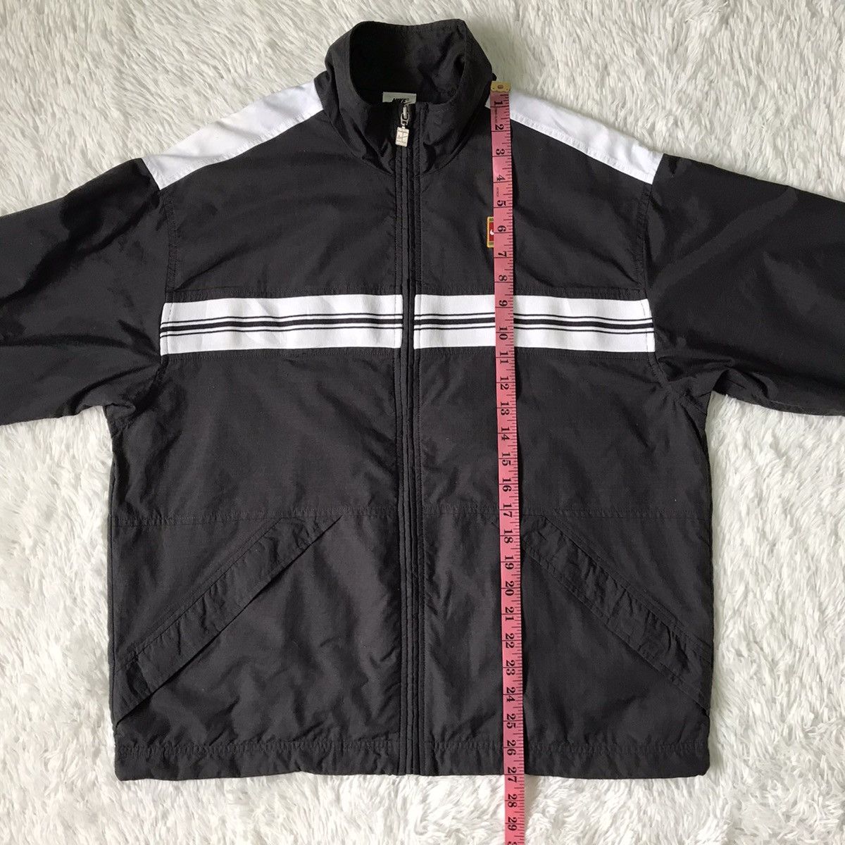 Nike Vtg 90s Nike Court Small Logo Jacket Size US M / EU 48-50 / 2 - 23 Thumbnail