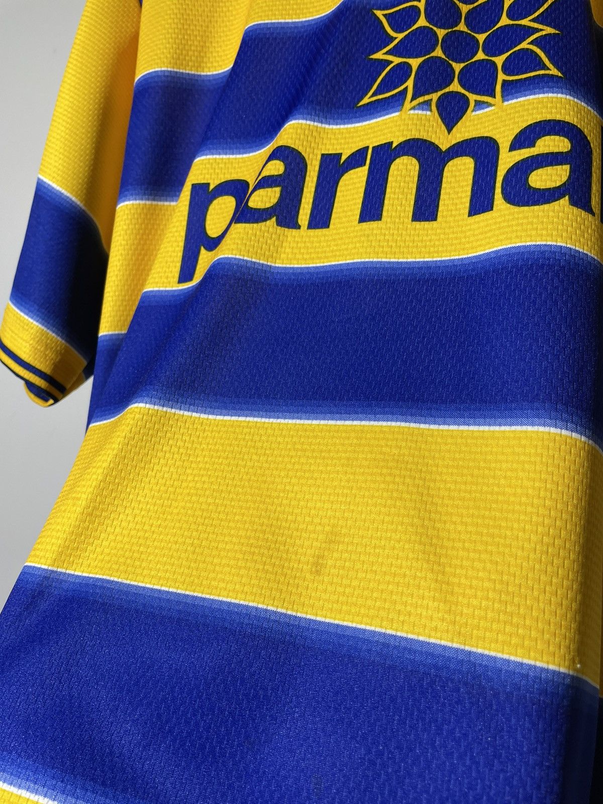 Vintage PARMA #9 HARTWIG Home Fan Version Jersey Shirt Size US XL / EU 56 / 4 - 4 Thumbnail