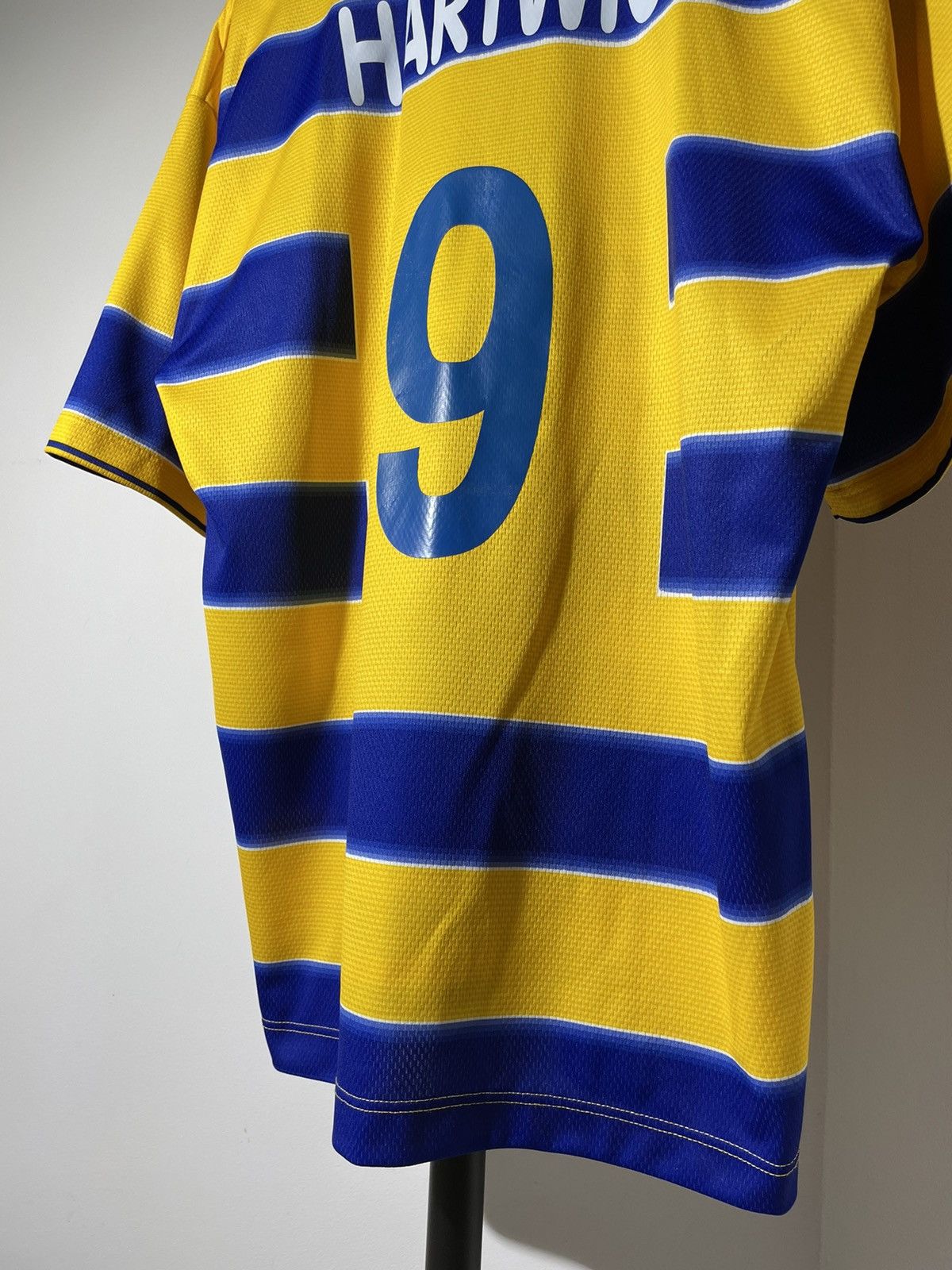 Vintage PARMA #9 HARTWIG Home Fan Version Jersey Shirt Size US XL / EU 56 / 4 - 10 Thumbnail