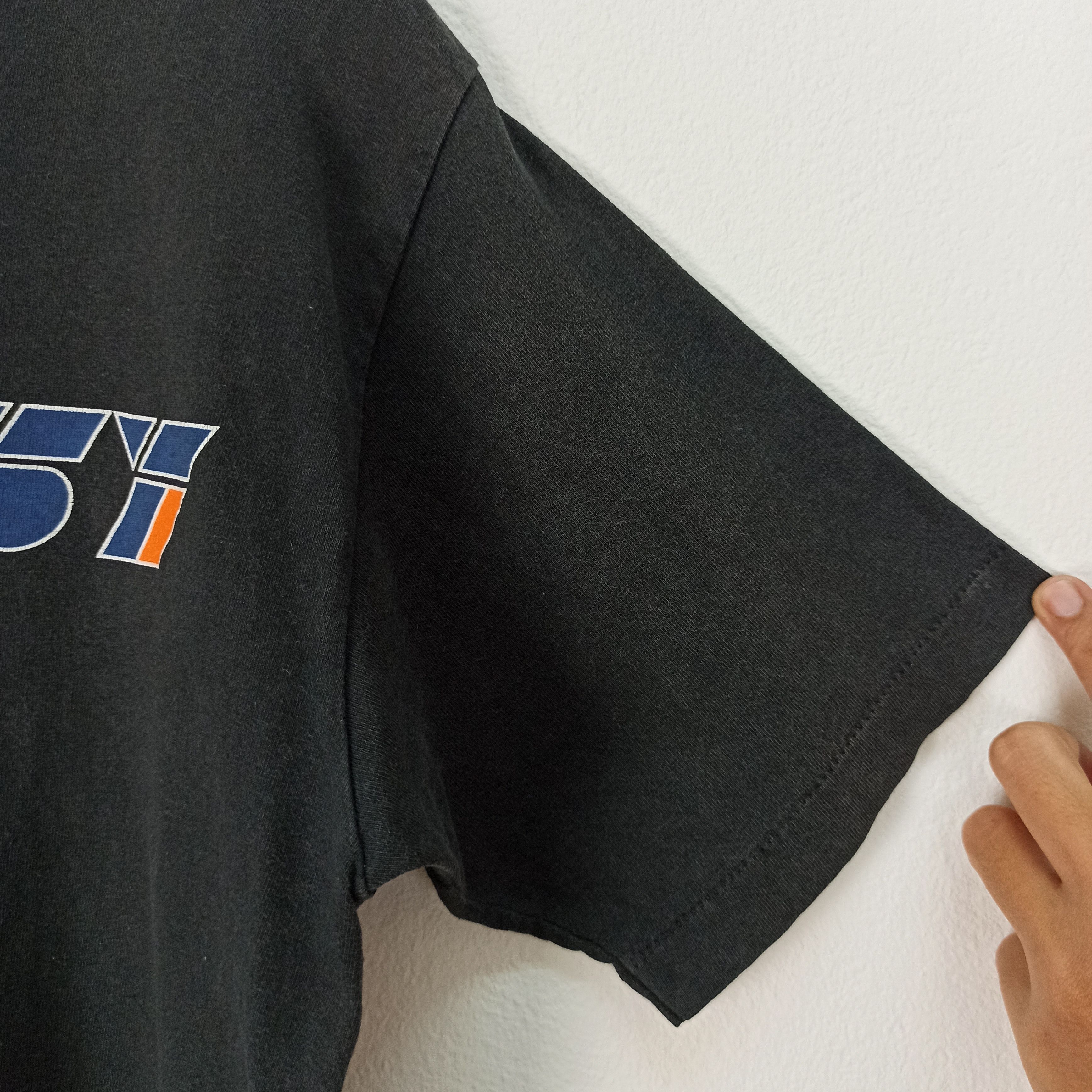 Stussy thrashed Vintage 90s Stussy Skateboard Rare Tee Size US M / EU 48-50 / 2 - 4 Thumbnail