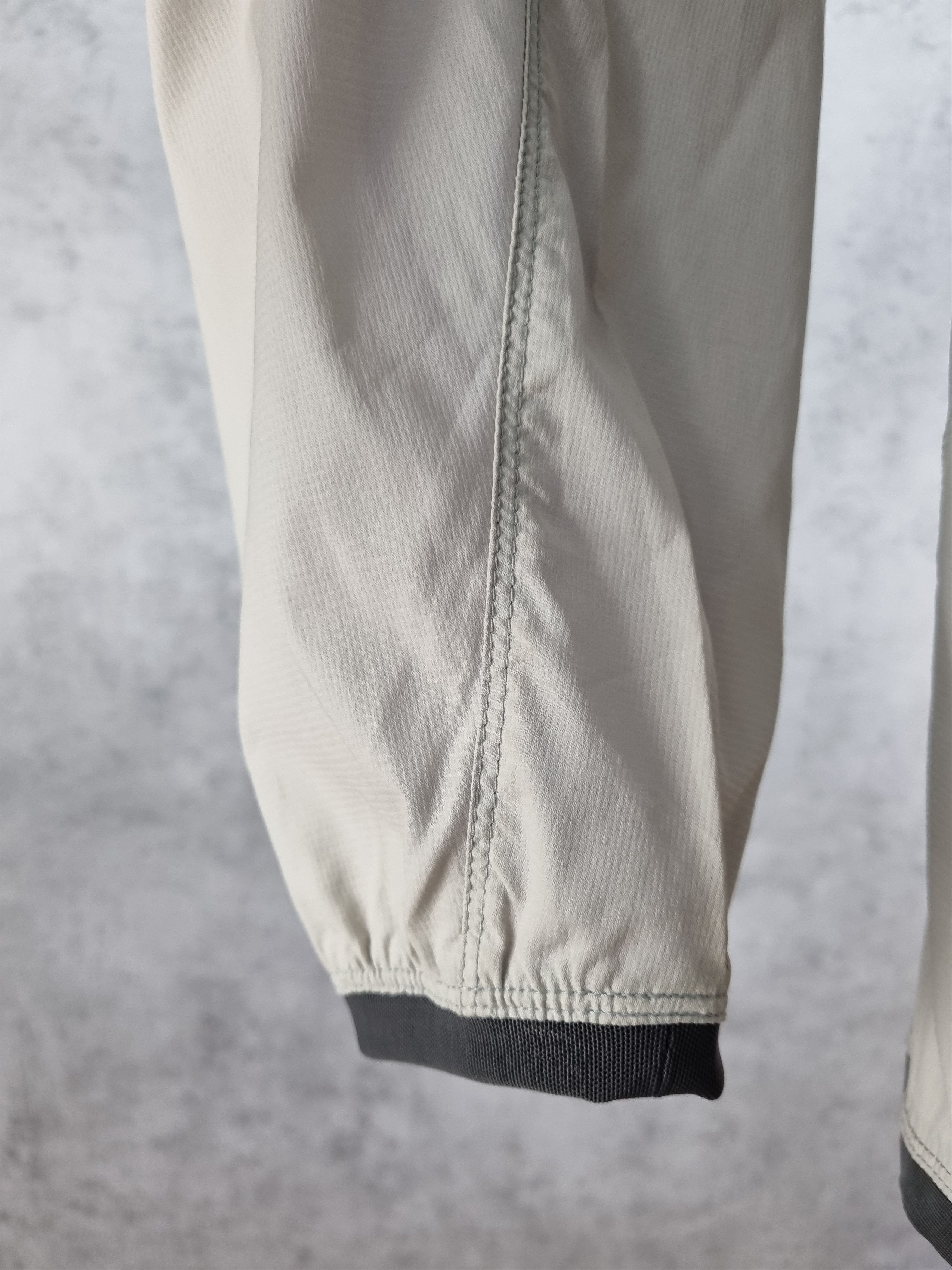 Nike × Nike ACG Nike ACG Very Light Jacket Size US XL / EU 56 / 4 - 12 Thumbnail