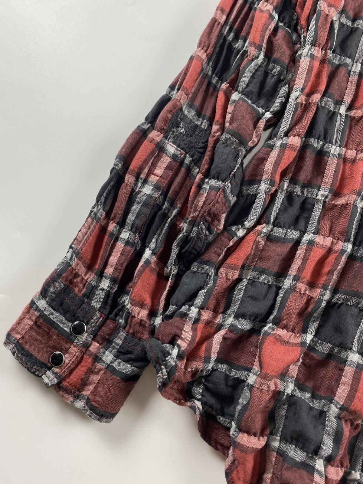 Saint Laurent Paris Saint Laurent S/S’17 Distressed Checked Cotton-blend Flannel Size US S / EU 44-46 / 1 - 16 Thumbnail