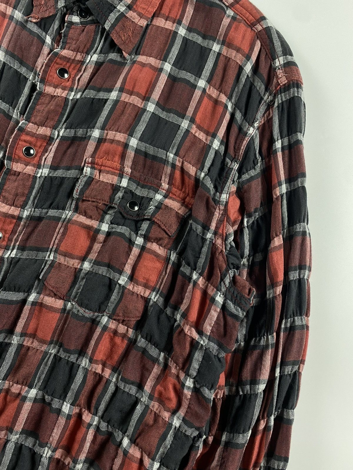 Saint Laurent Paris Saint Laurent S/S’17 Distressed Checked Cotton-blend Flannel Size US S / EU 44-46 / 1 - 3 Thumbnail