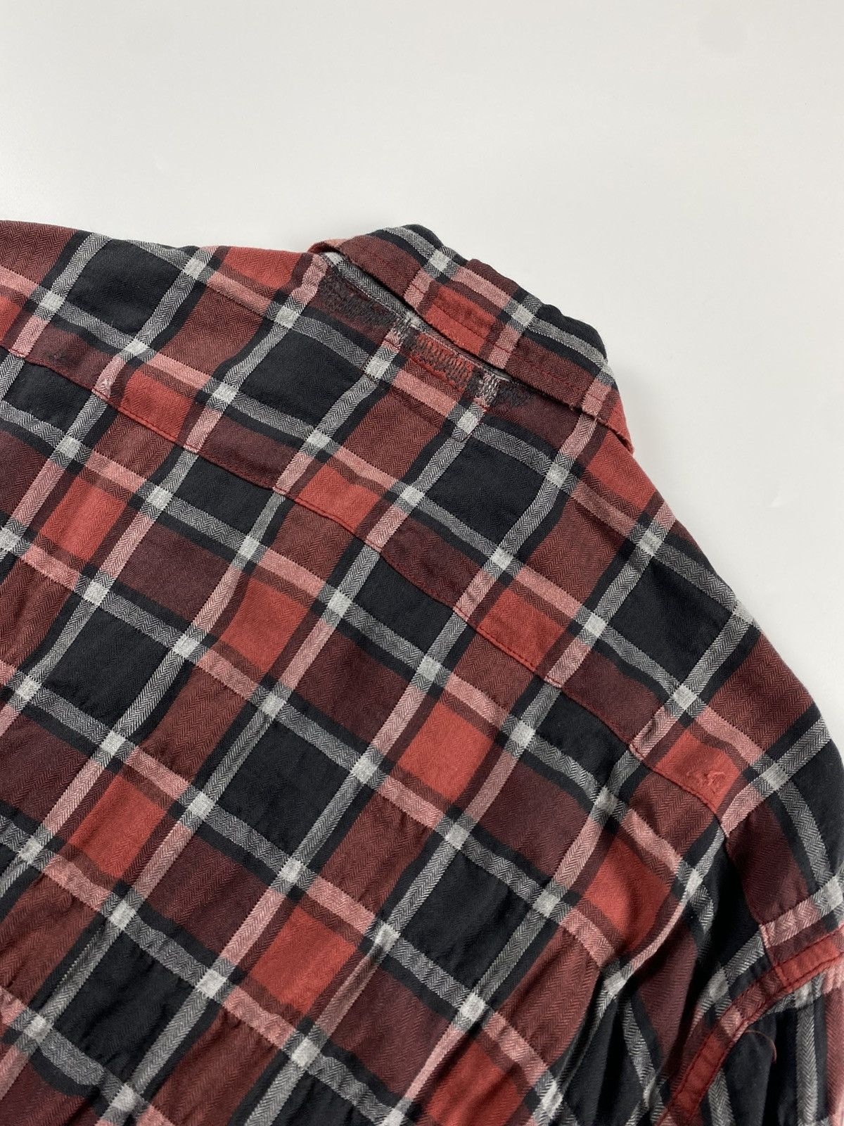 Saint Laurent Paris Saint Laurent S/S’17 Distressed Checked Cotton-blend Flannel Size US S / EU 44-46 / 1 - 17 Thumbnail