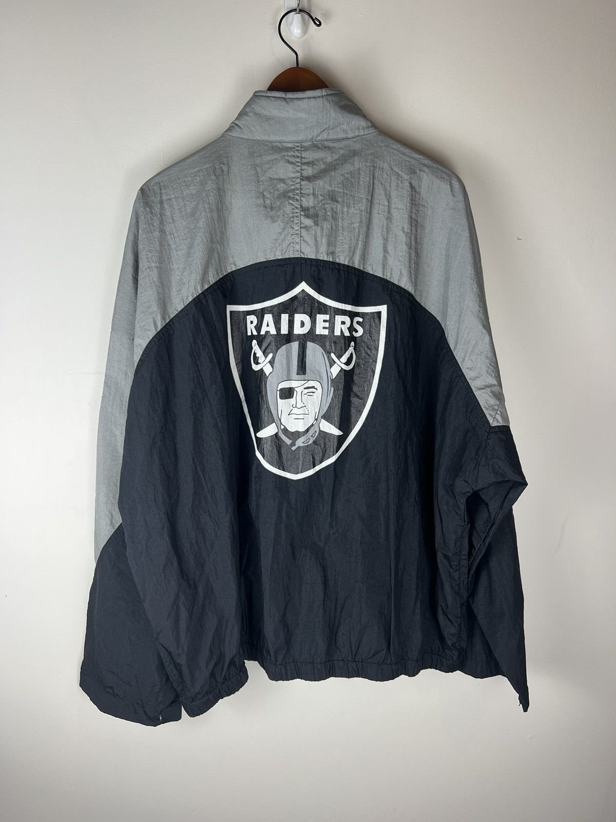 NFL × Vintage Vintage raider apex one jacket Size US XL / EU 56 / 4 - 1 Thumbnail