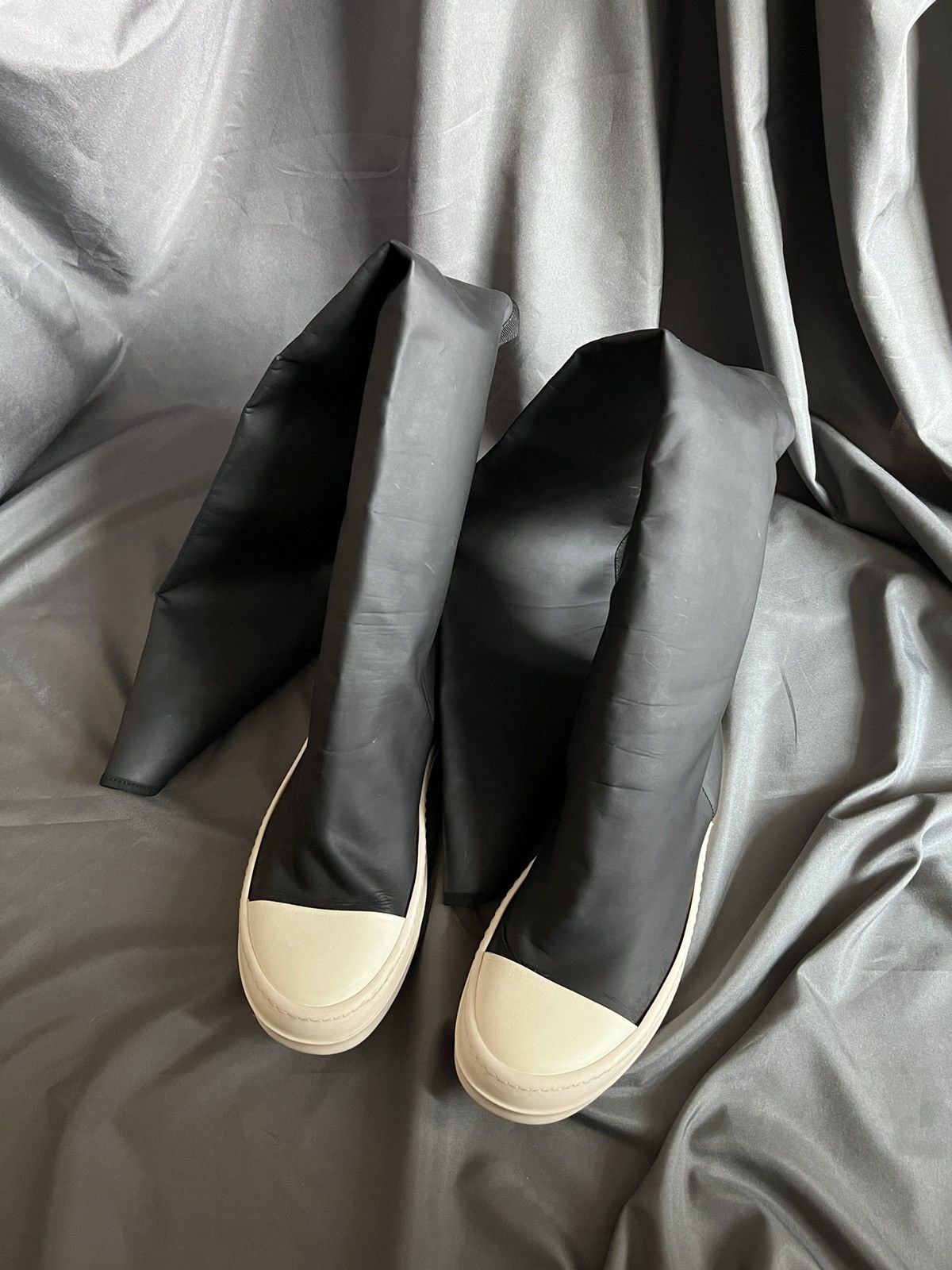 Rick Owens × Rick Owens Drkshdw Rick owens drkshdw ramones thighs boots size37.5 Size US 7.5 / IT 37.5 - 1 Thumbnail