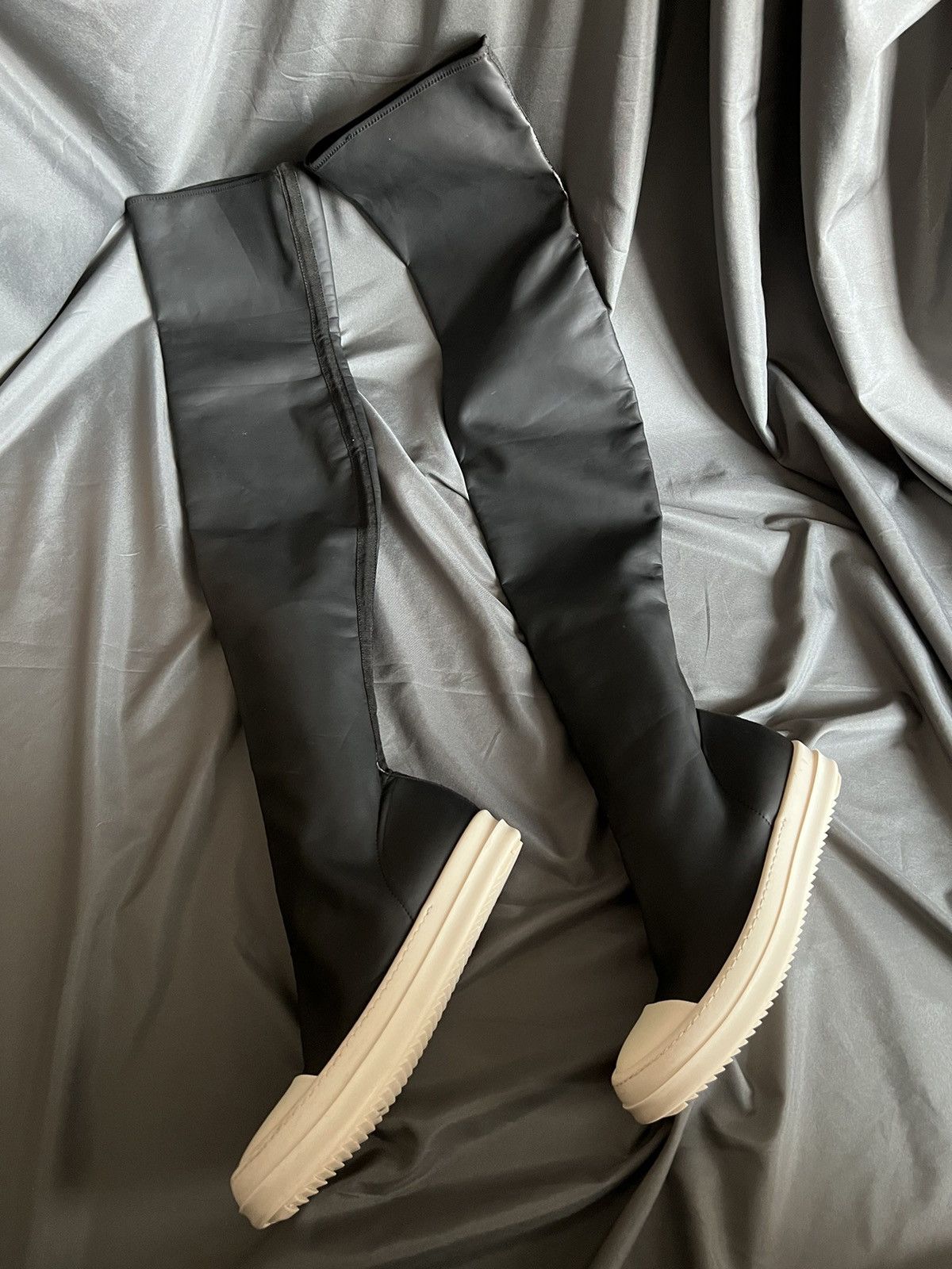 Rick Owens × Rick Owens Drkshdw Rick owens drkshdw ramones thighs boots size37.5 Size US 7.5 / IT 37.5 - 2 Thumbnail