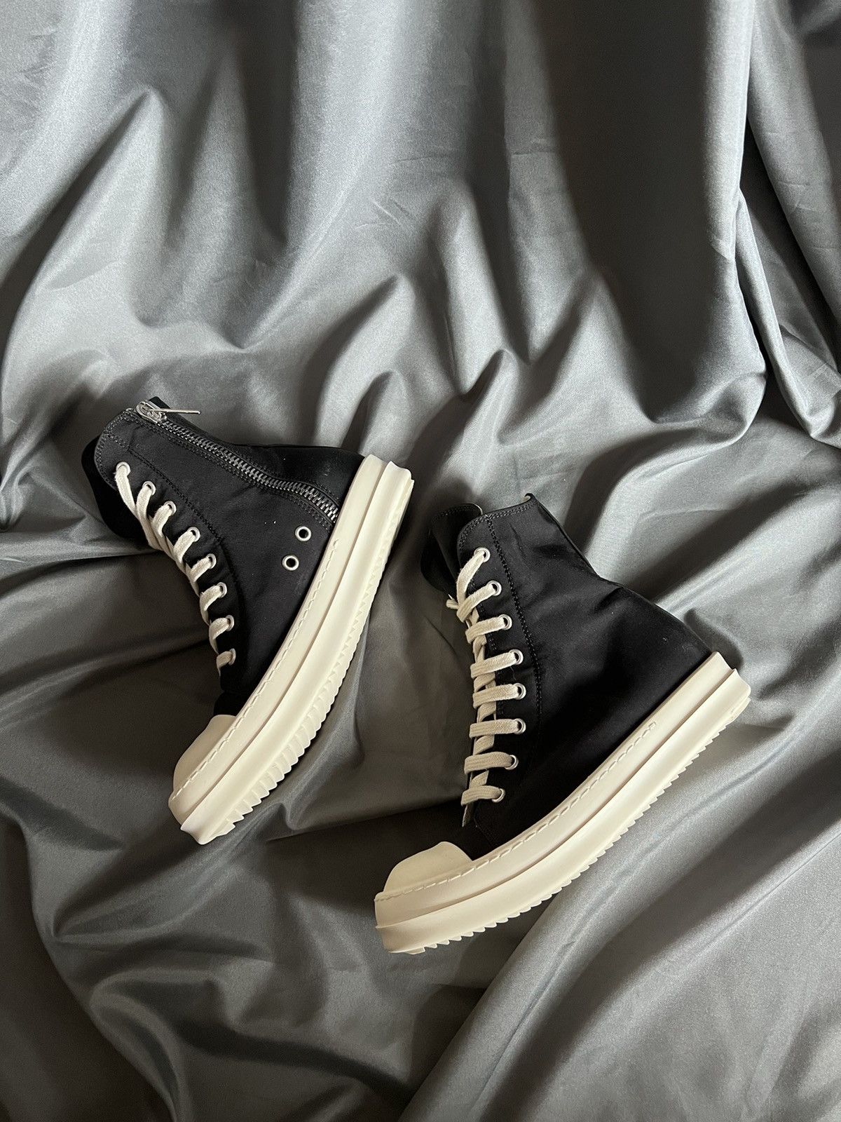 Rick Owens × Rick Owens Drkshdw Rick owens drkshdw ramones hi-top size36.5 Size US 6.5 / IT 36.5 - 2 Thumbnail