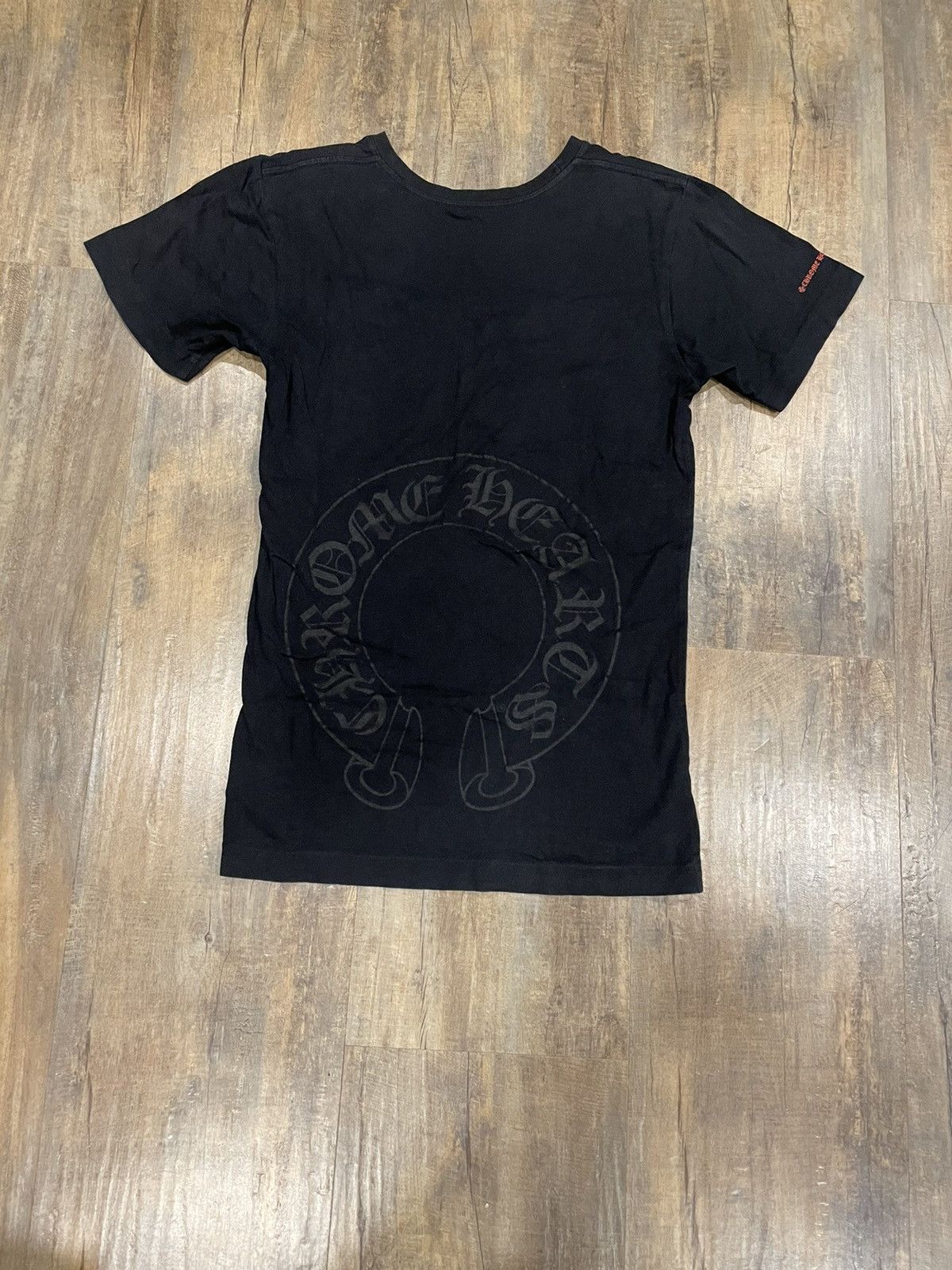 image of Chrome Hearts Horseshoe Red Scroll Black Pocket Tee in Black/Red, Men's (Size Small)