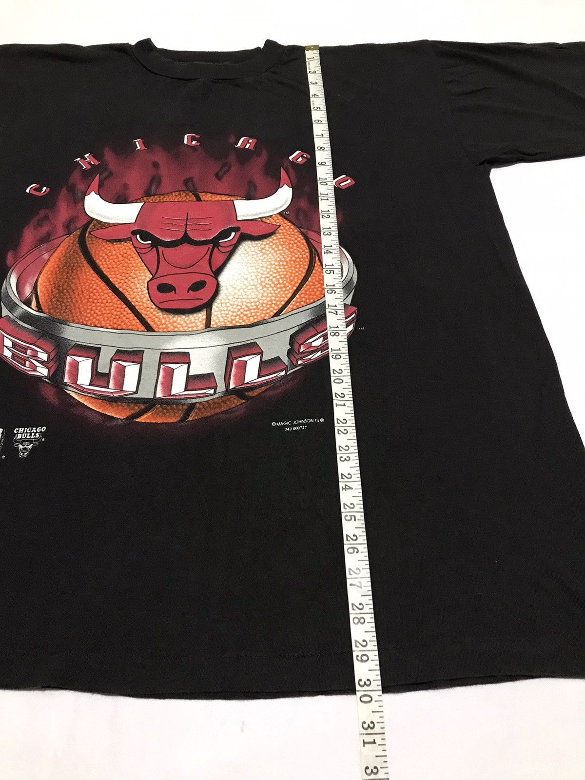 NBA Vintage Chicago Bulls Tees Size US XL / EU 56 / 4 - 5 Thumbnail